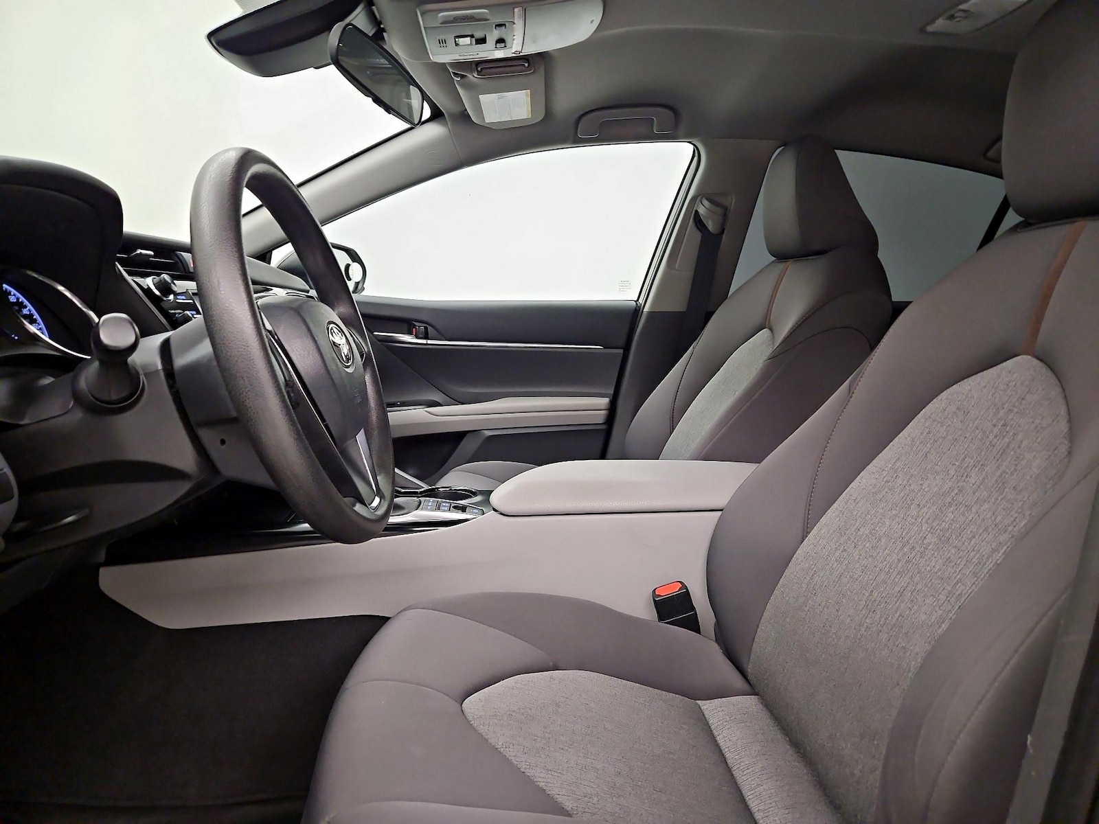 Power Seat(s) & Side Airbags