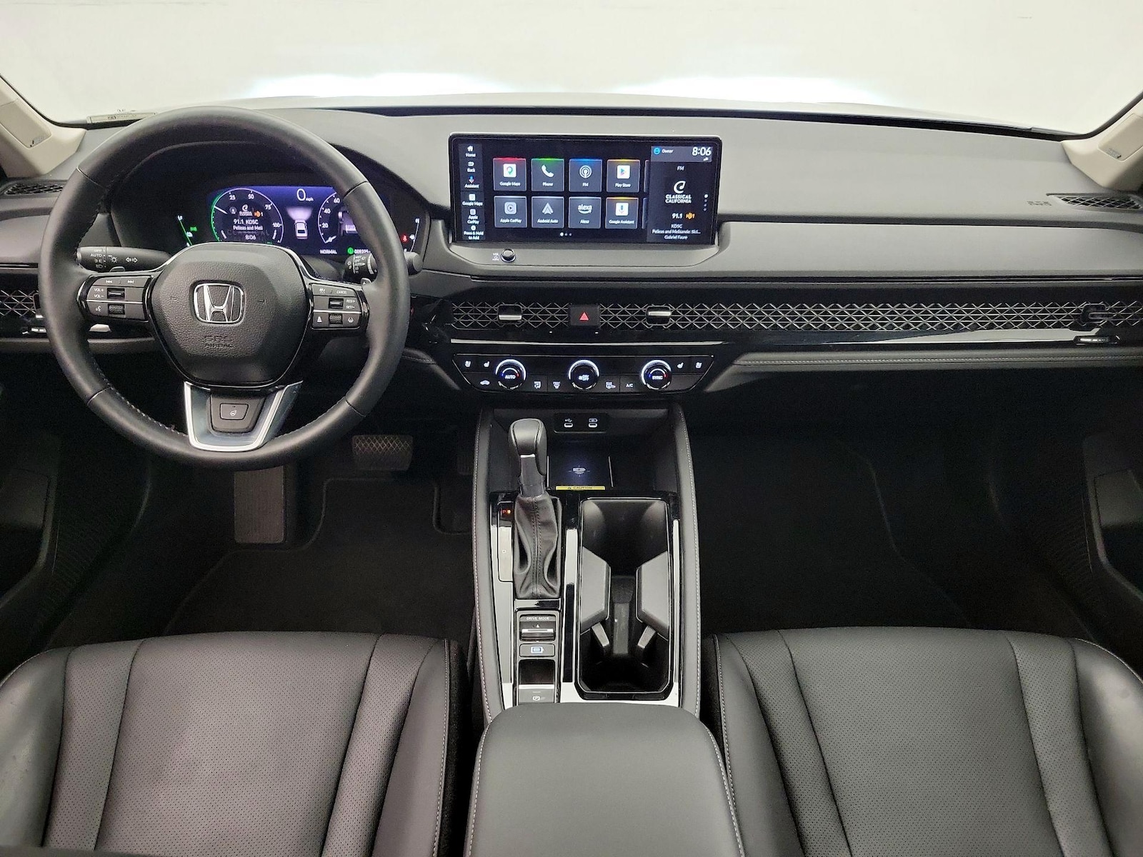 Apple CarPlay® & Android Auto™