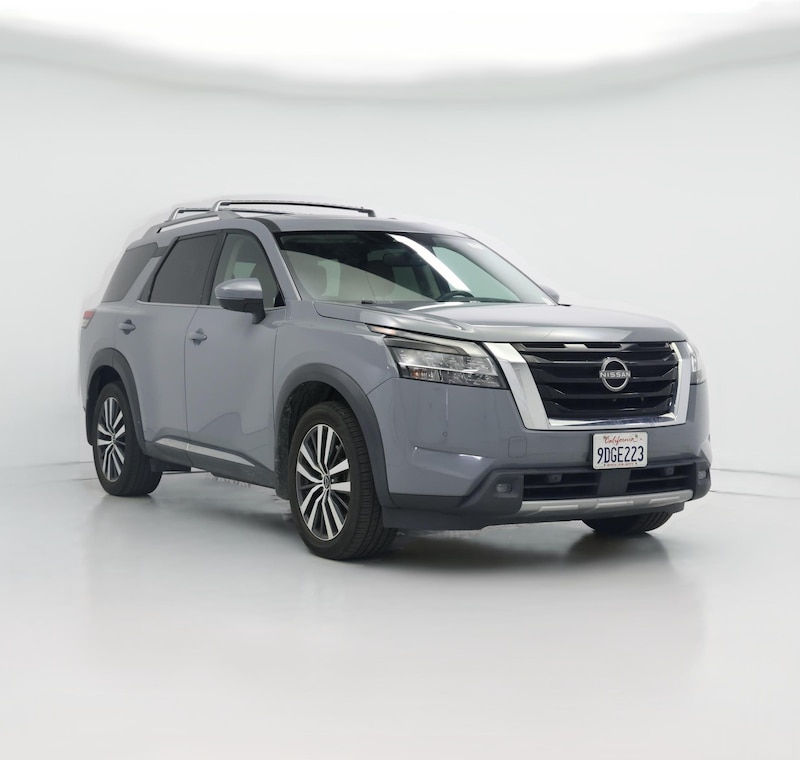 2022 Nissan Pathfinder Platinum