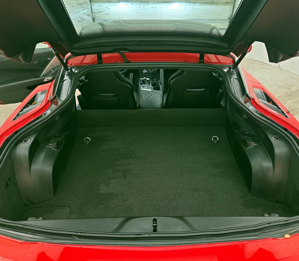 Trunk/Cargo (Seats Up)