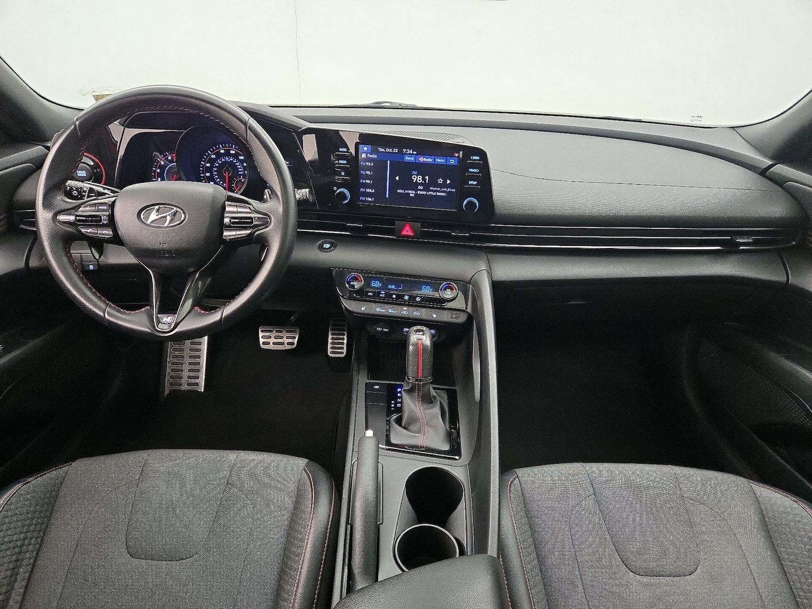 Apple CarPlay® & Android Auto™