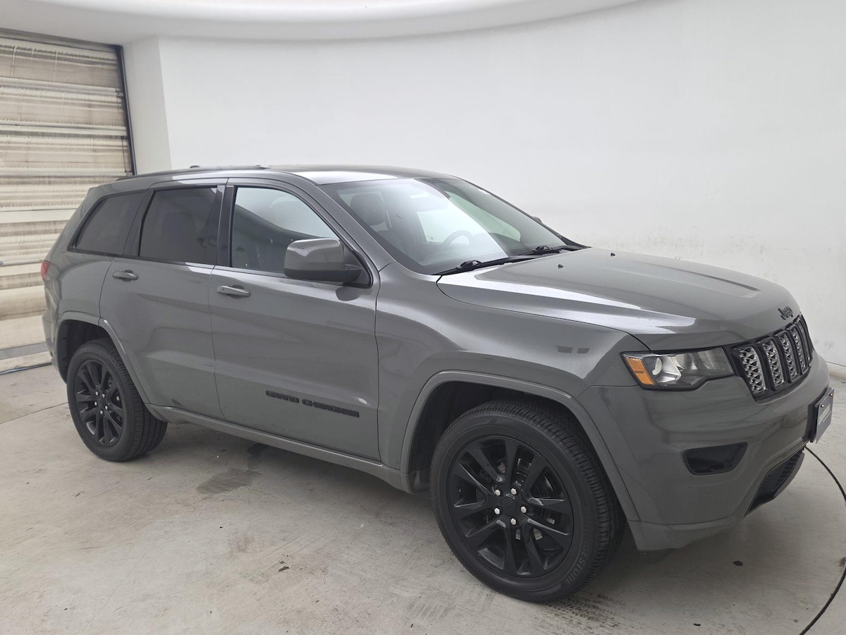 Featured vehicle