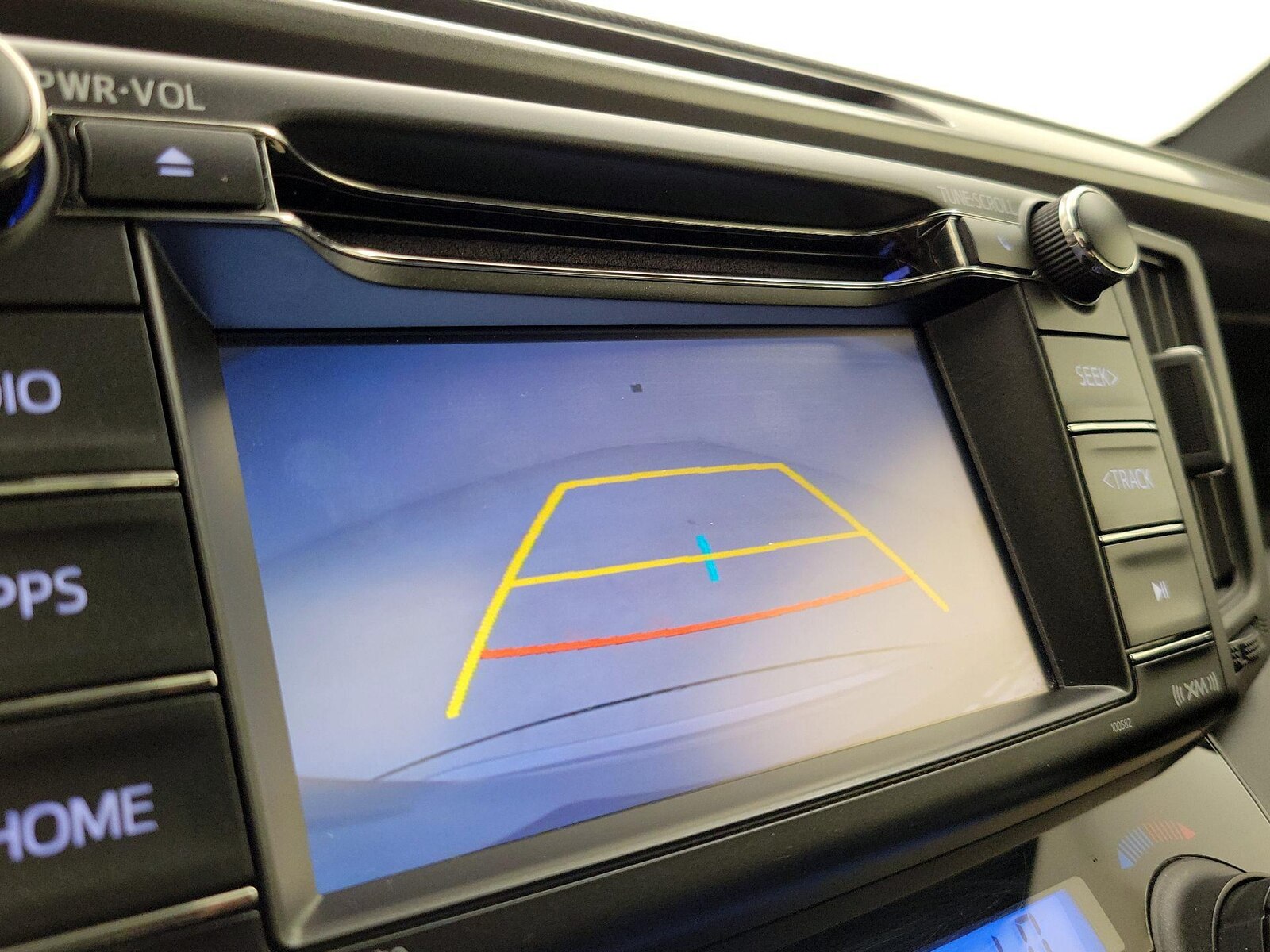 2017 Toyota RAV4 SE - Photo 15