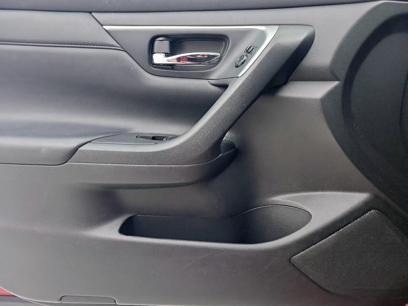 2015 Nissan Altima S - Photo 13