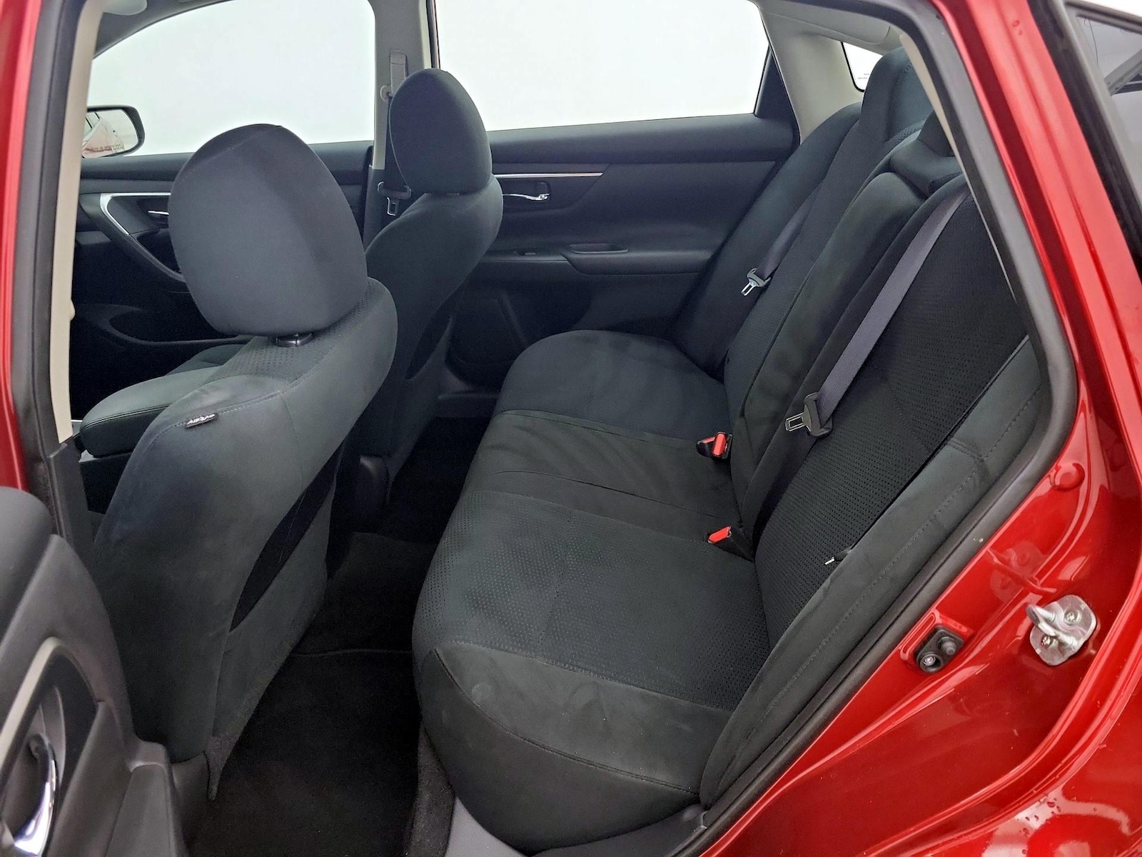 2015 Nissan Altima S - Photo 20