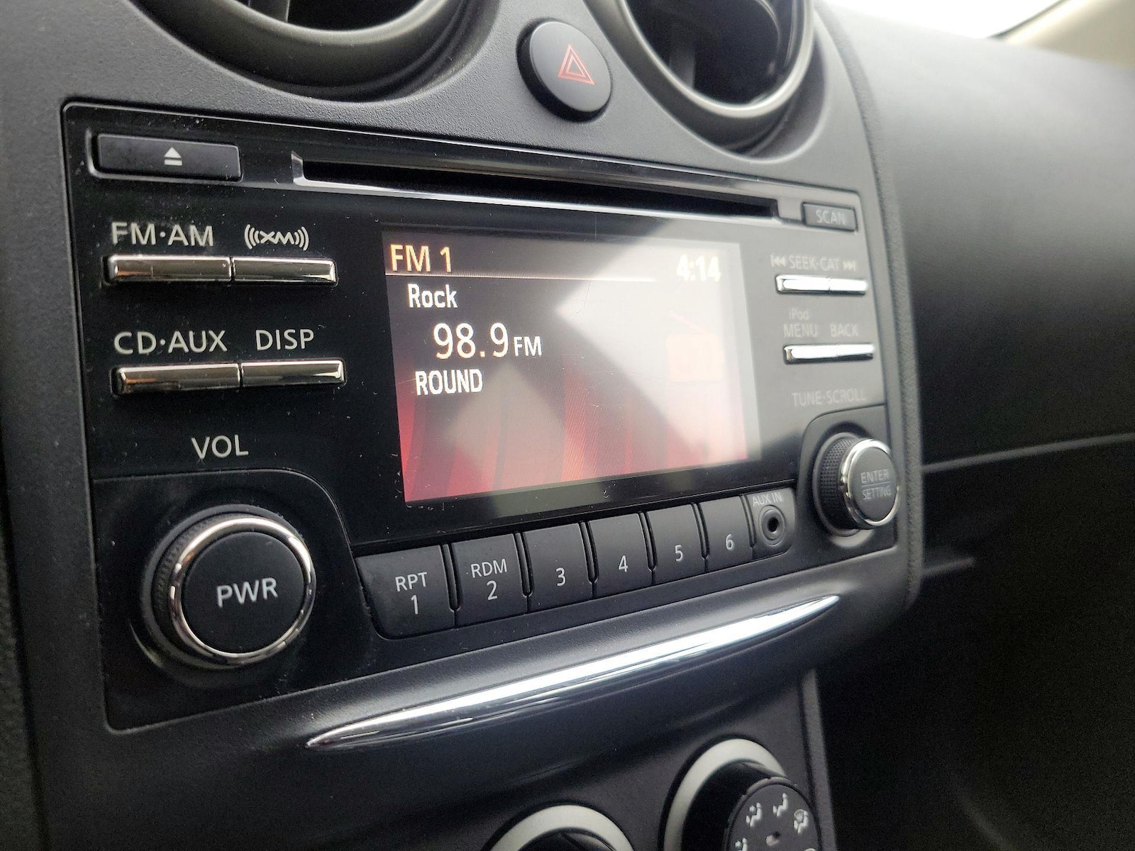 2015 Nissan Rogue Select S - Photo 16
