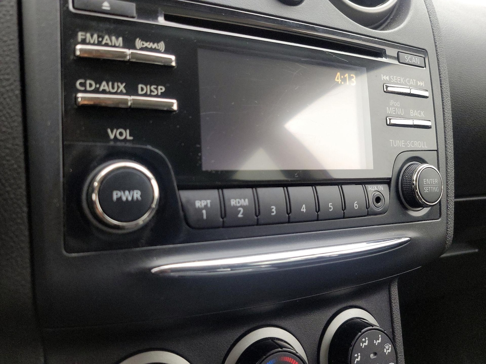 2015 Nissan Rogue Select S - Photo 19