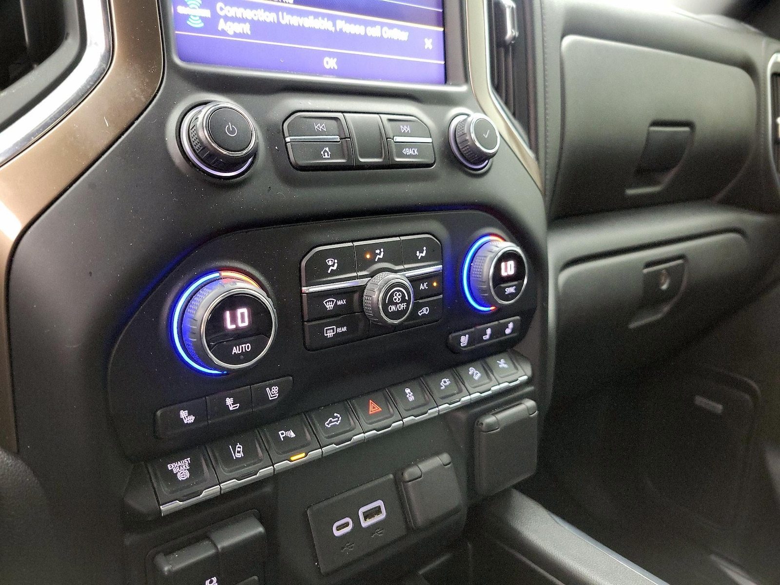 2022 Chevrolet Silverado 2500HD High Country - Photo 17