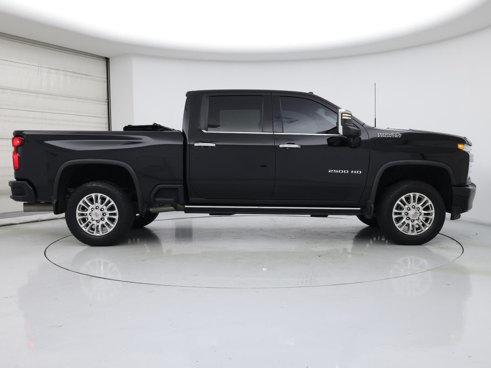 2022 Chevrolet Silverado 2500HD High Country - Photo 8