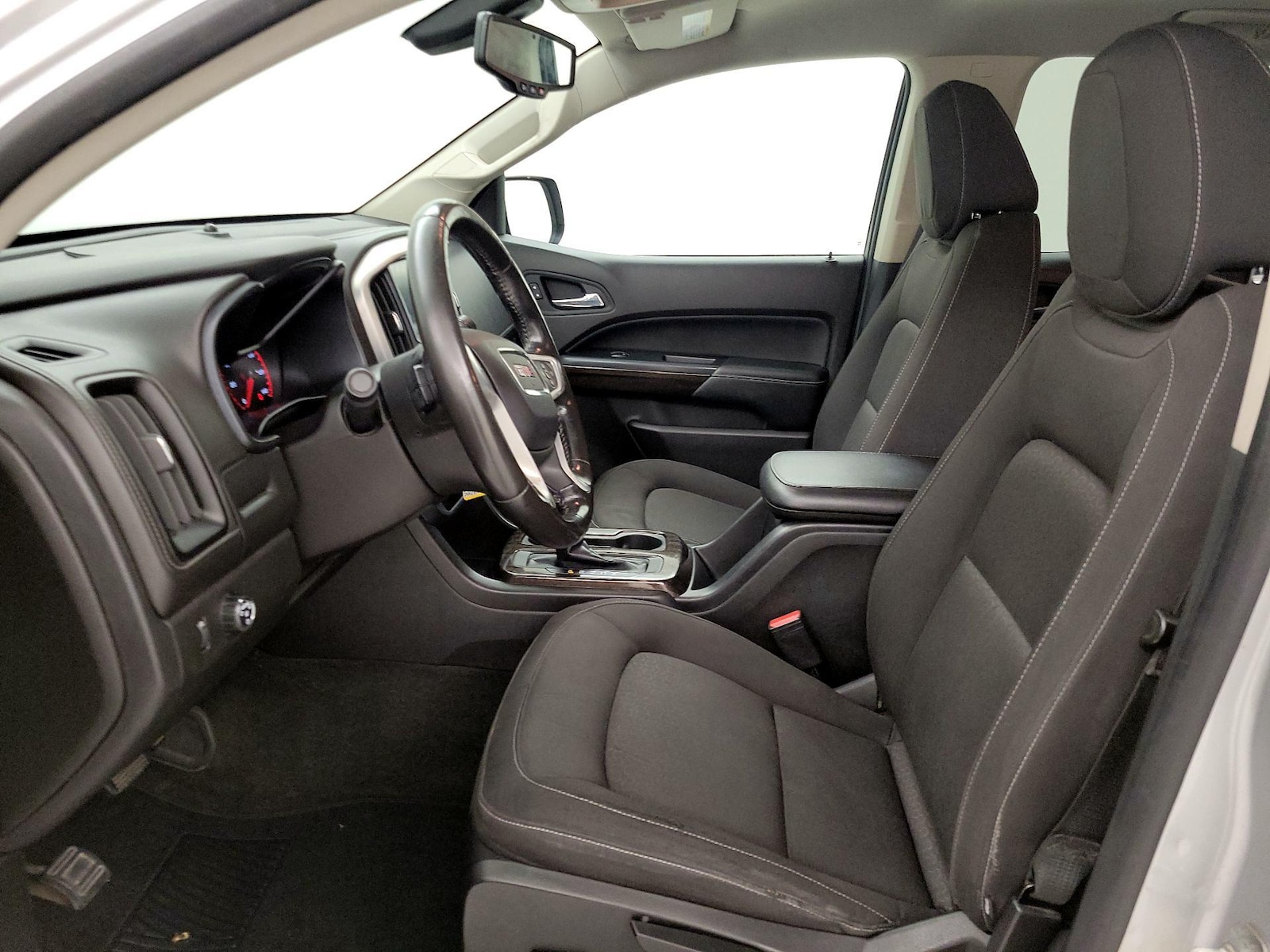 Power Seat(s) & Side Airbags