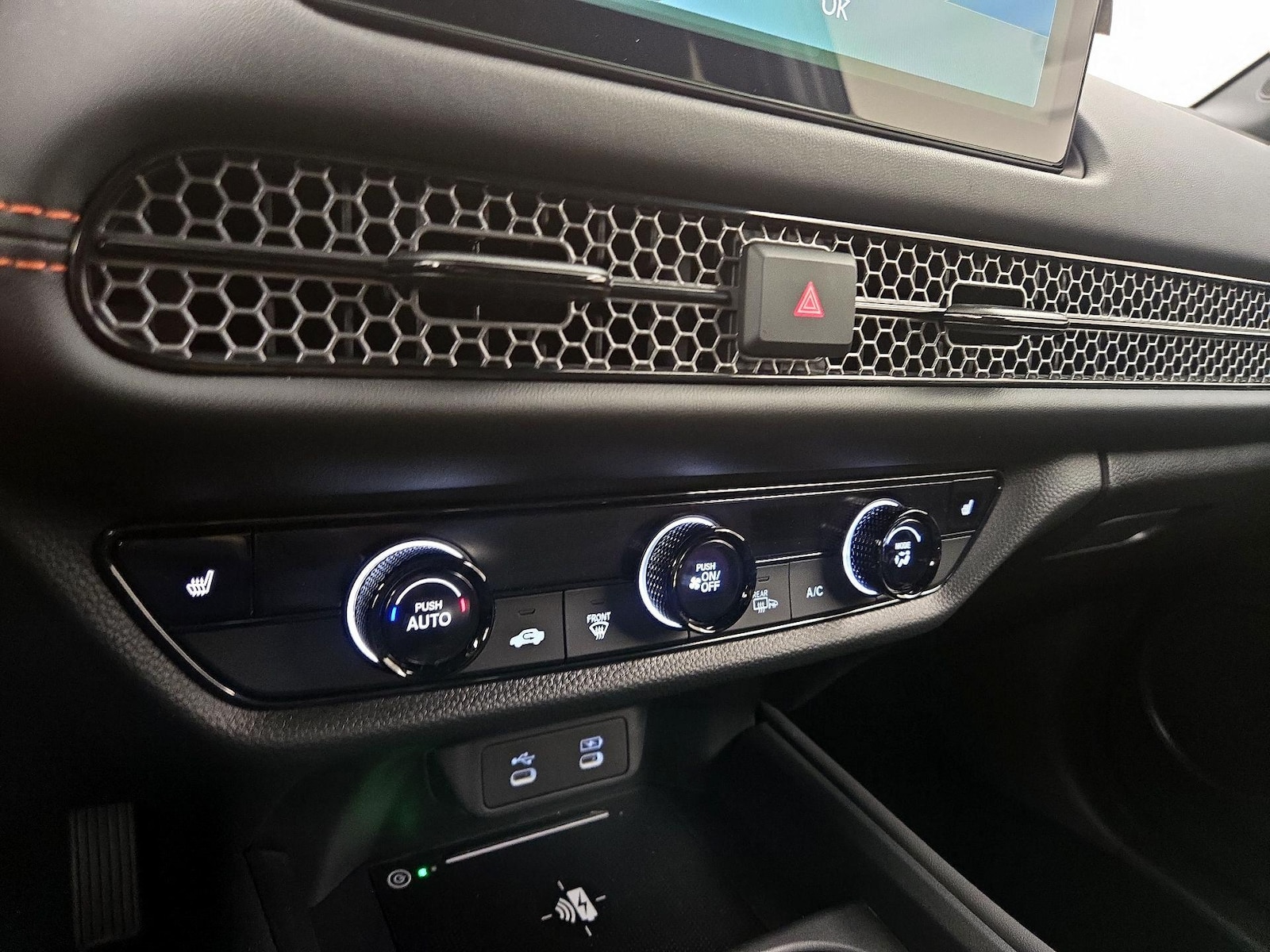 2026 Honda HR-V Sport - Photo 17