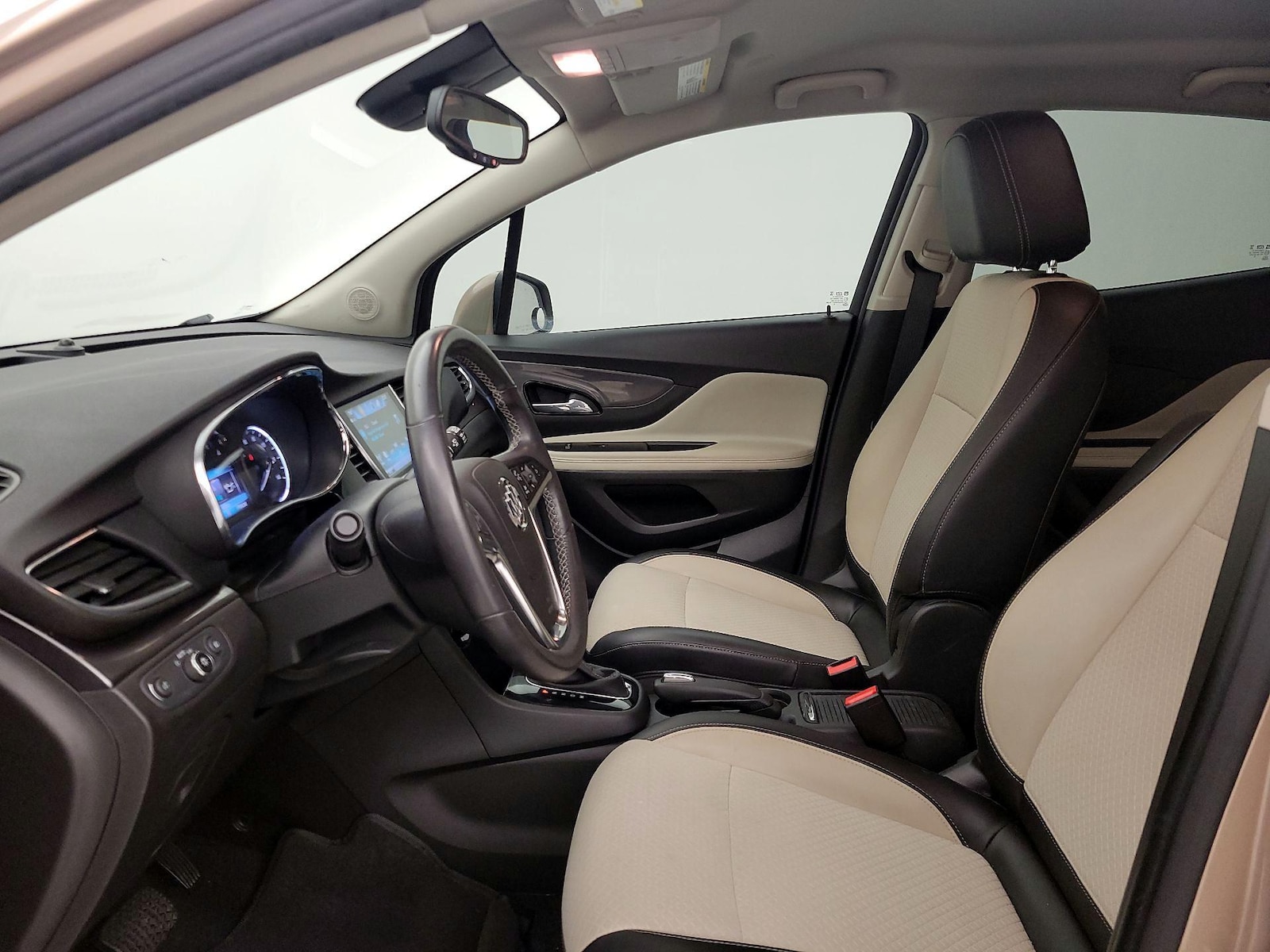 Power Seat(s) & Side Airbags