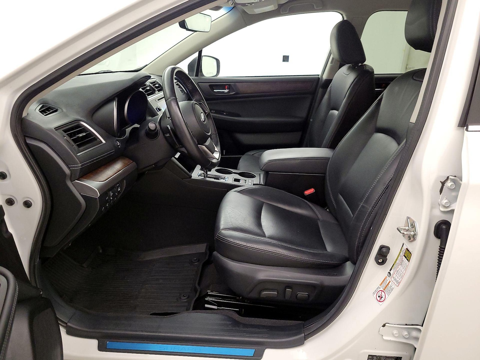 2019 Subaru Outback Limited - Photo 12