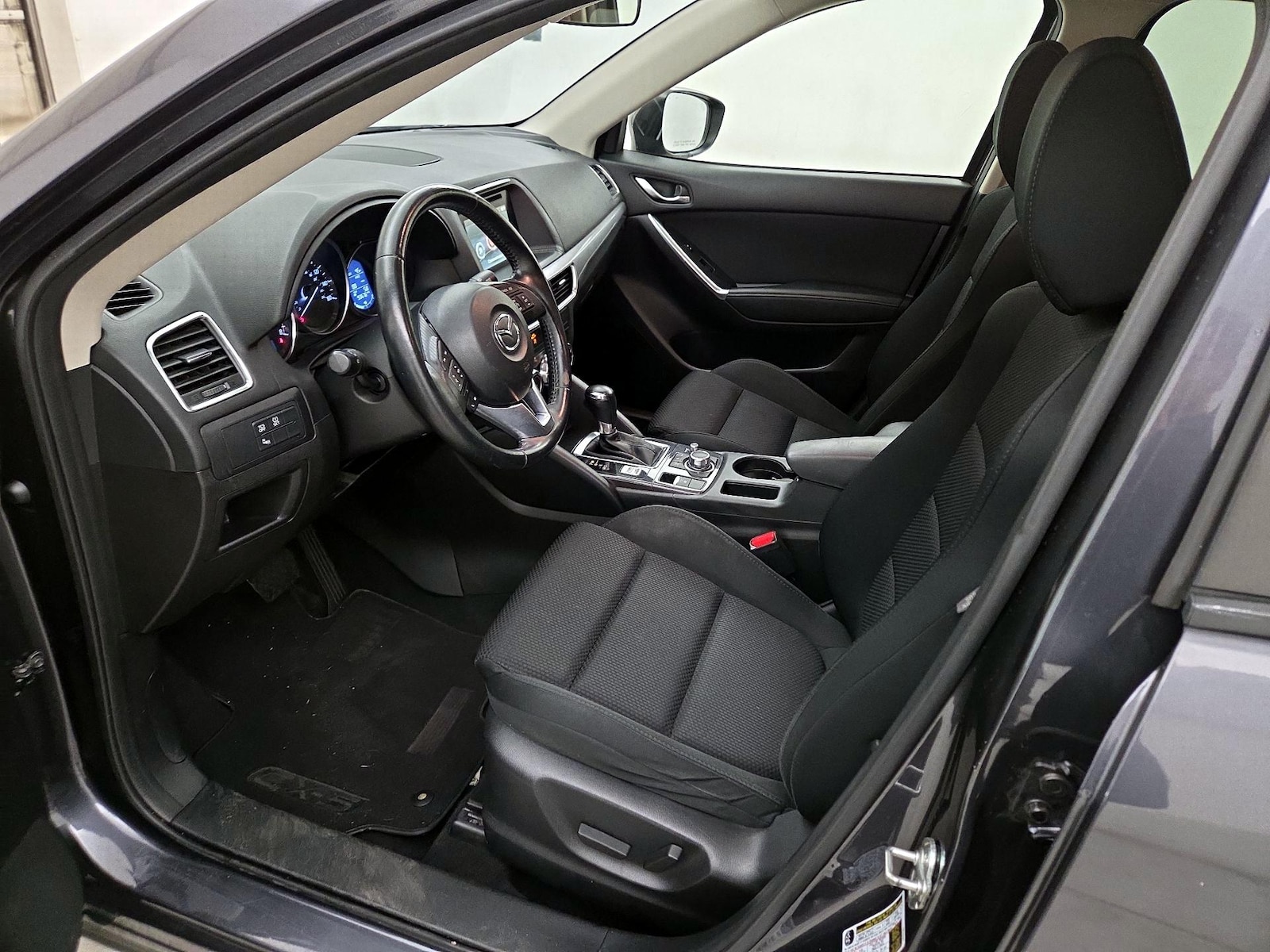 Power Seat(s) & Side Airbags