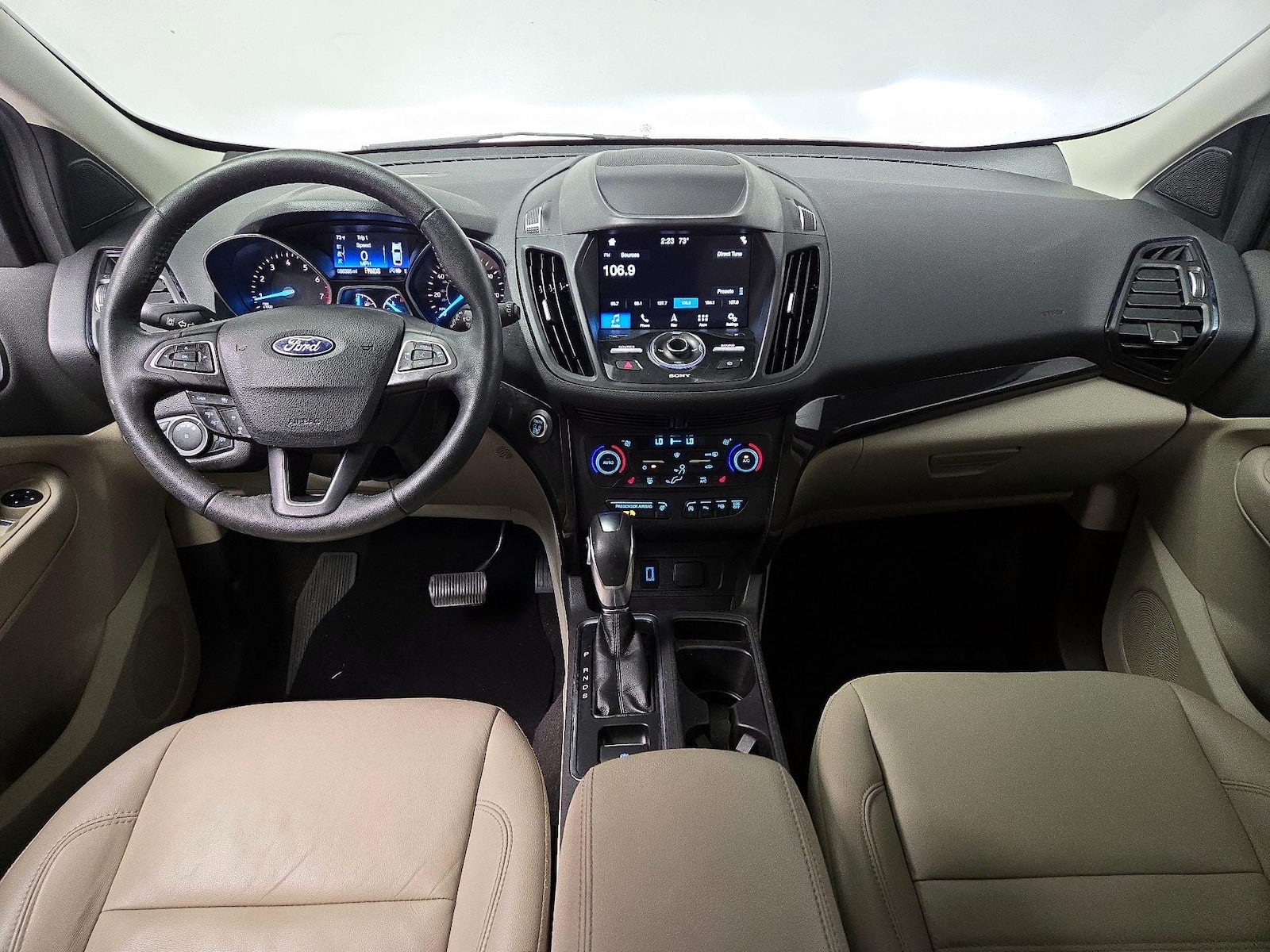 Apple CarPlay® & Android Auto™