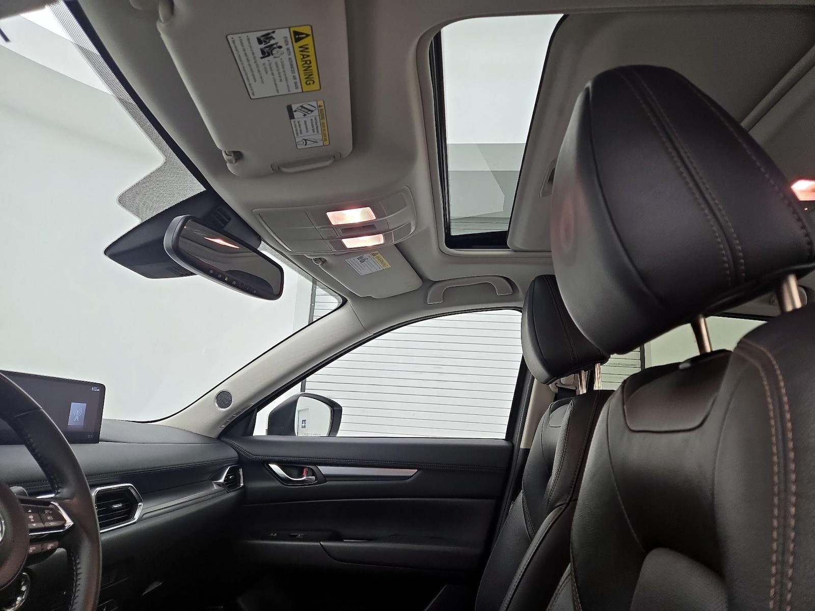 Sunroof(s) & Overhead Airbags