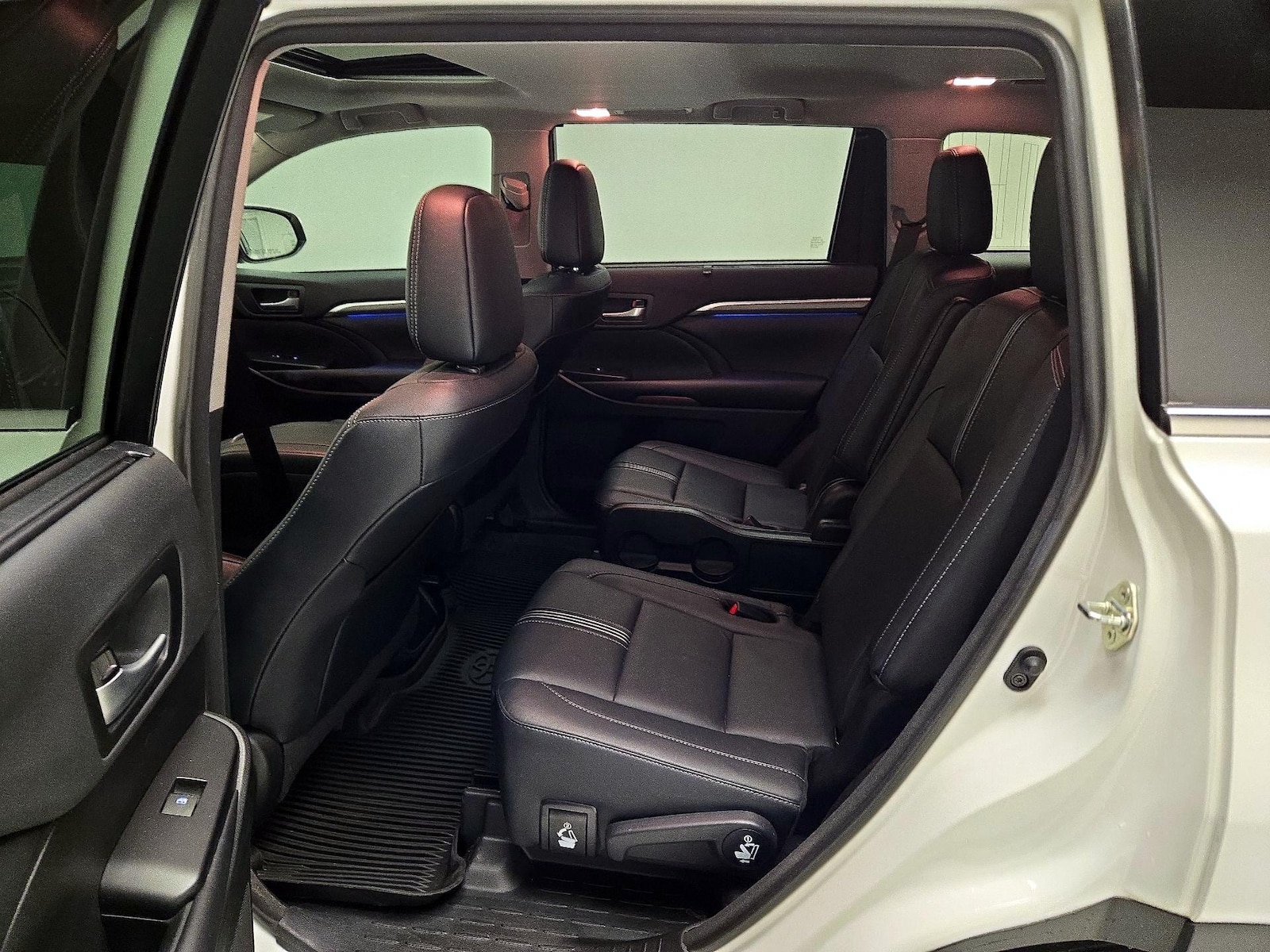 Rear Air Conditioning