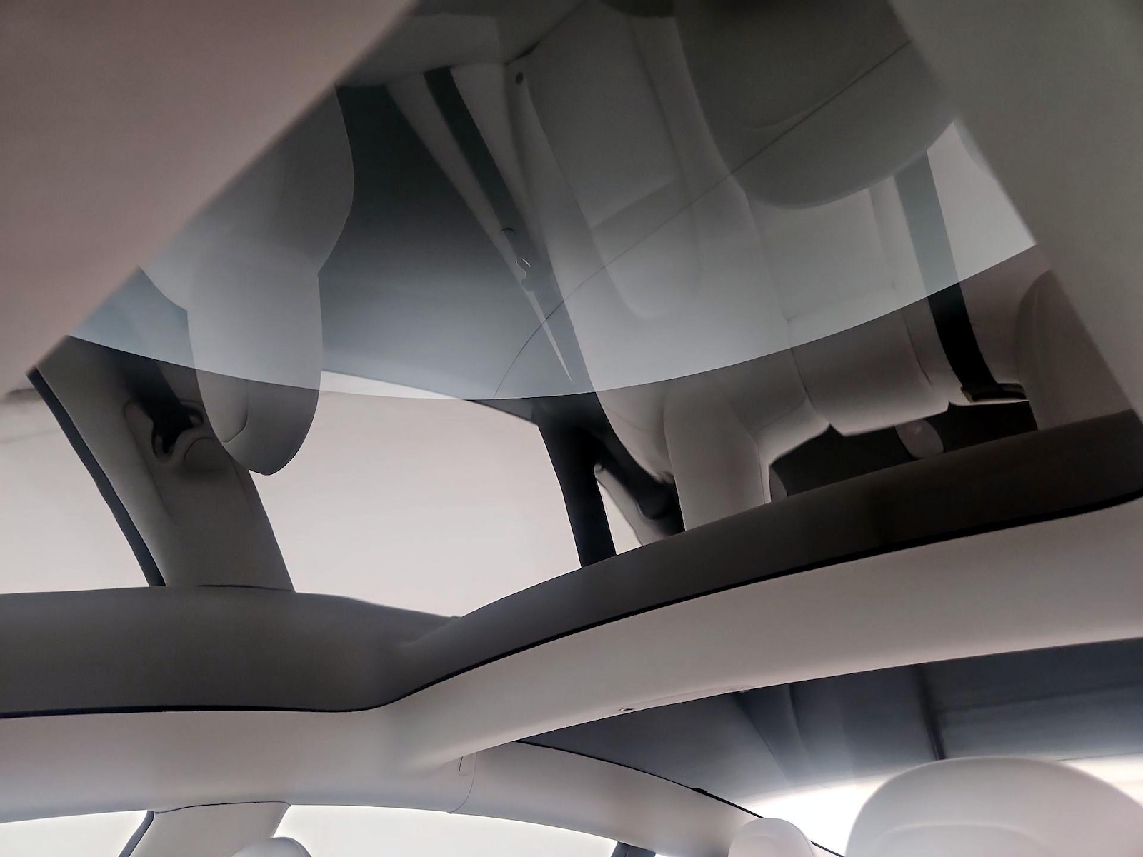 Skylight(s) & Overhead Airbags