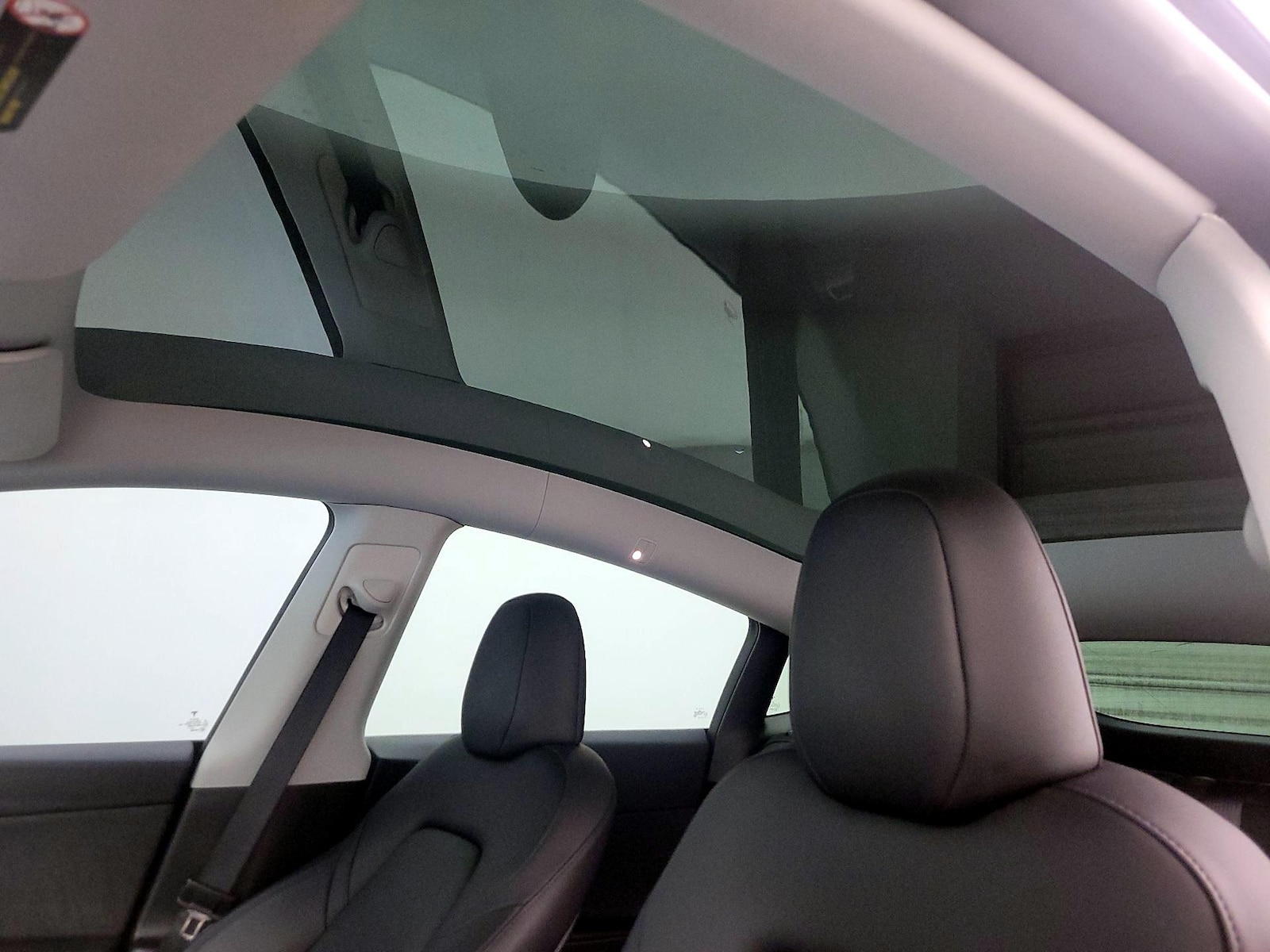 Skylight(s) & Overhead Airbags