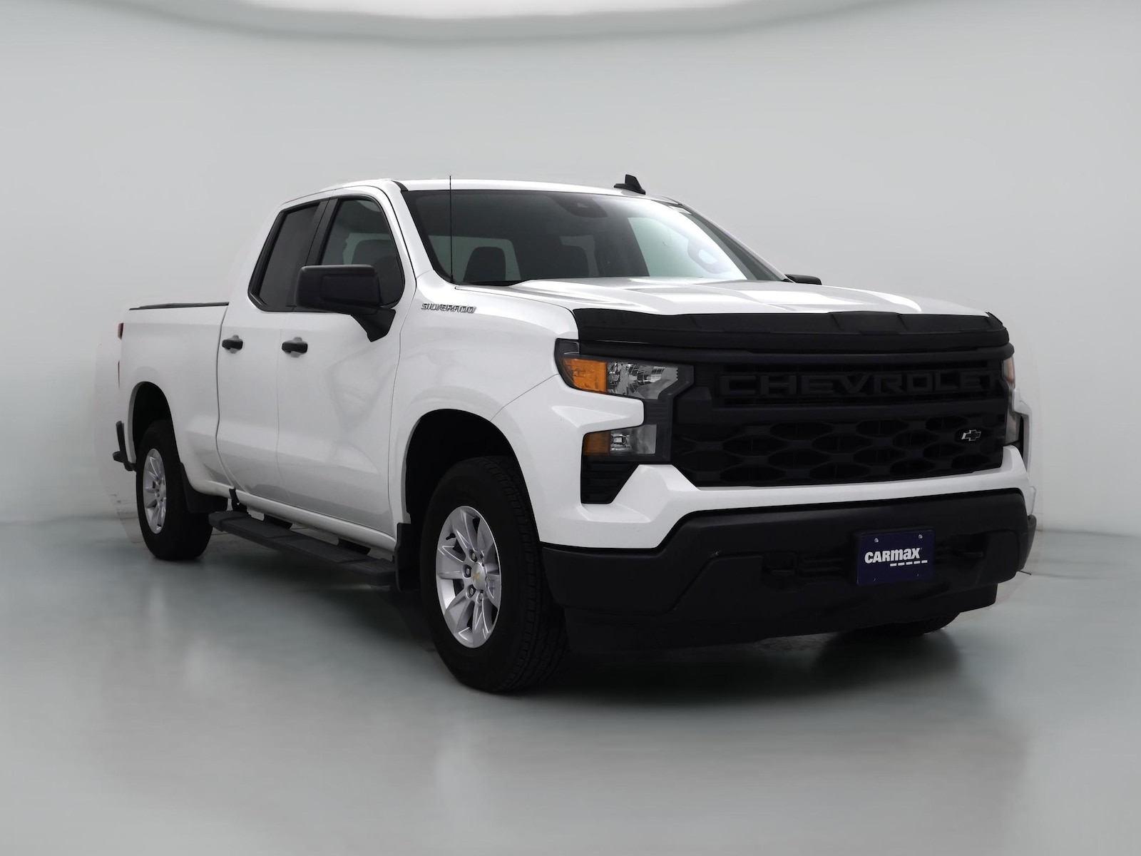 Bed Cover, Bed Liner & Tow Hitch