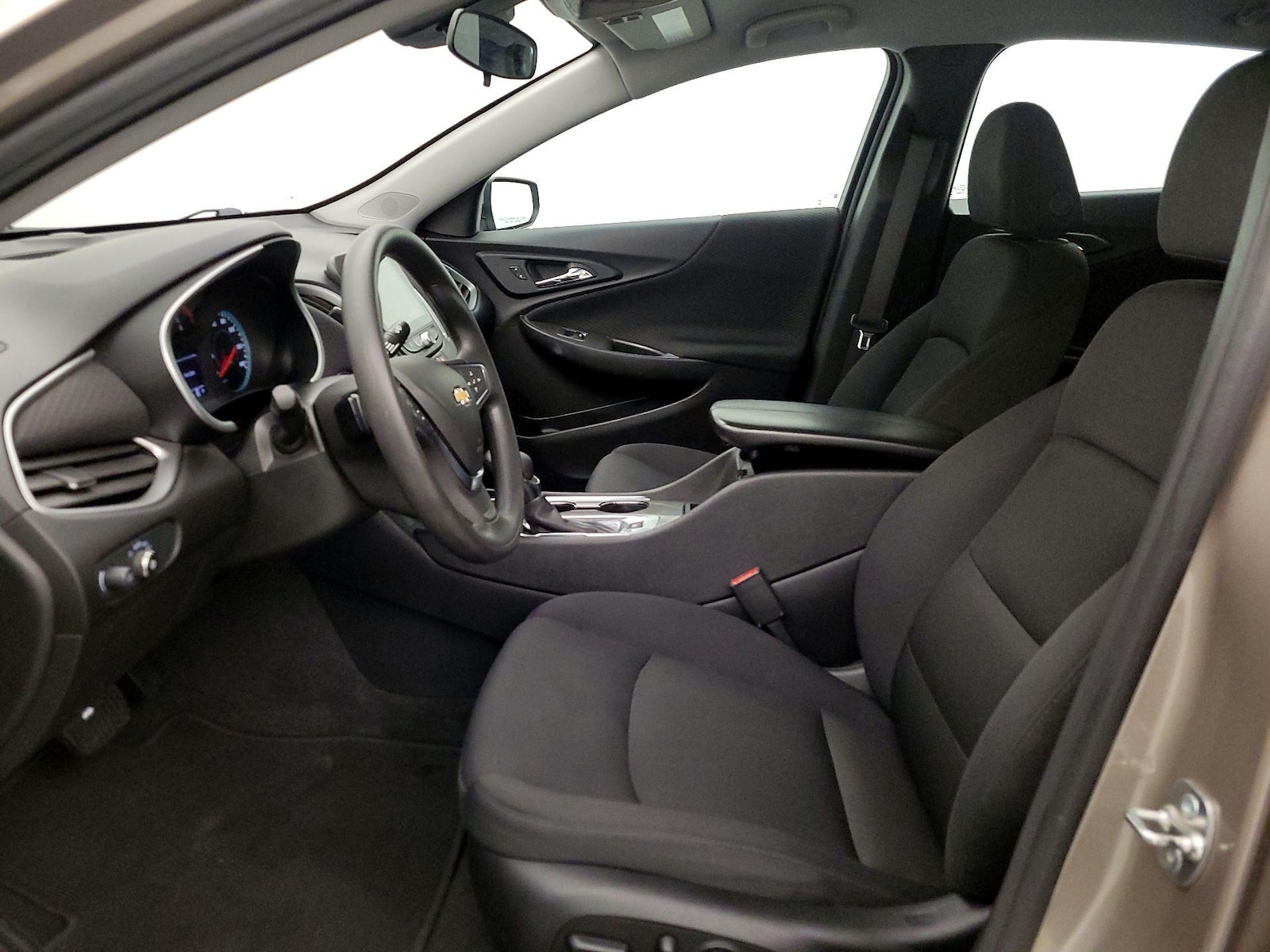 2024 Chevrolet Malibu 1LT - Photo 12