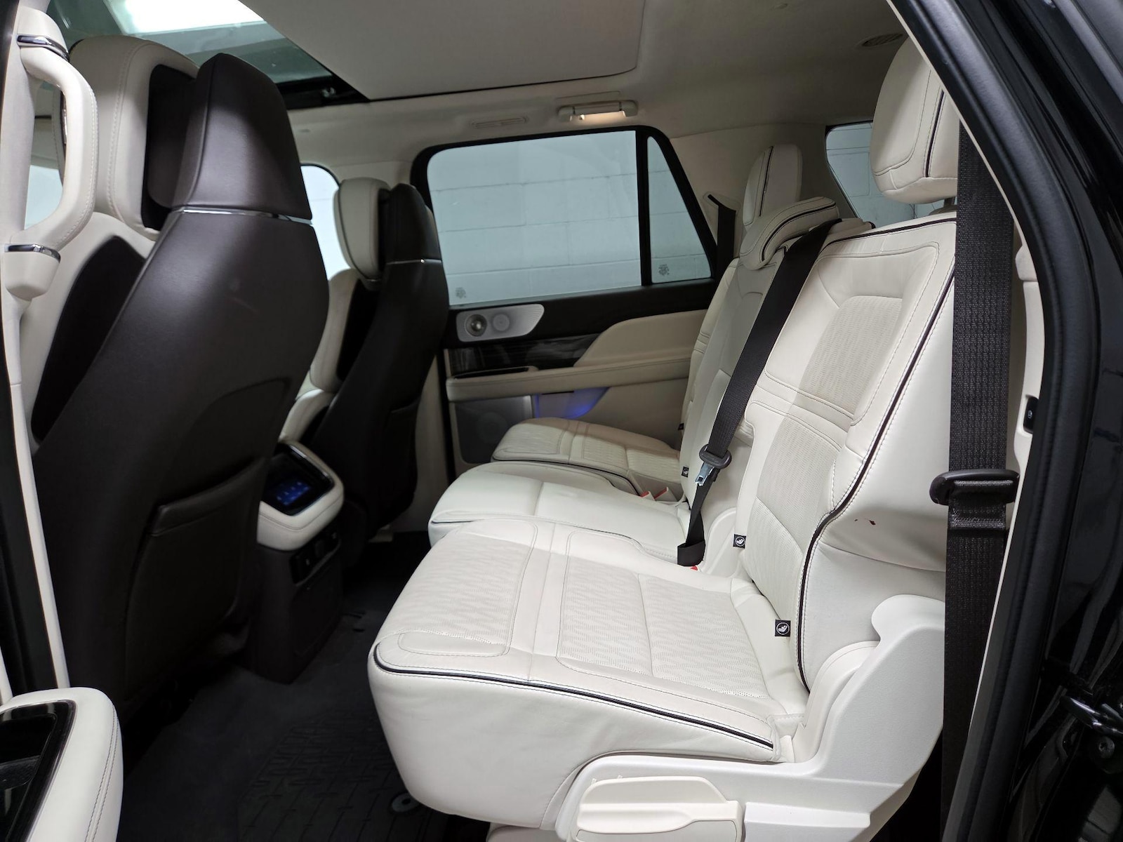 Rear Air Conditioning