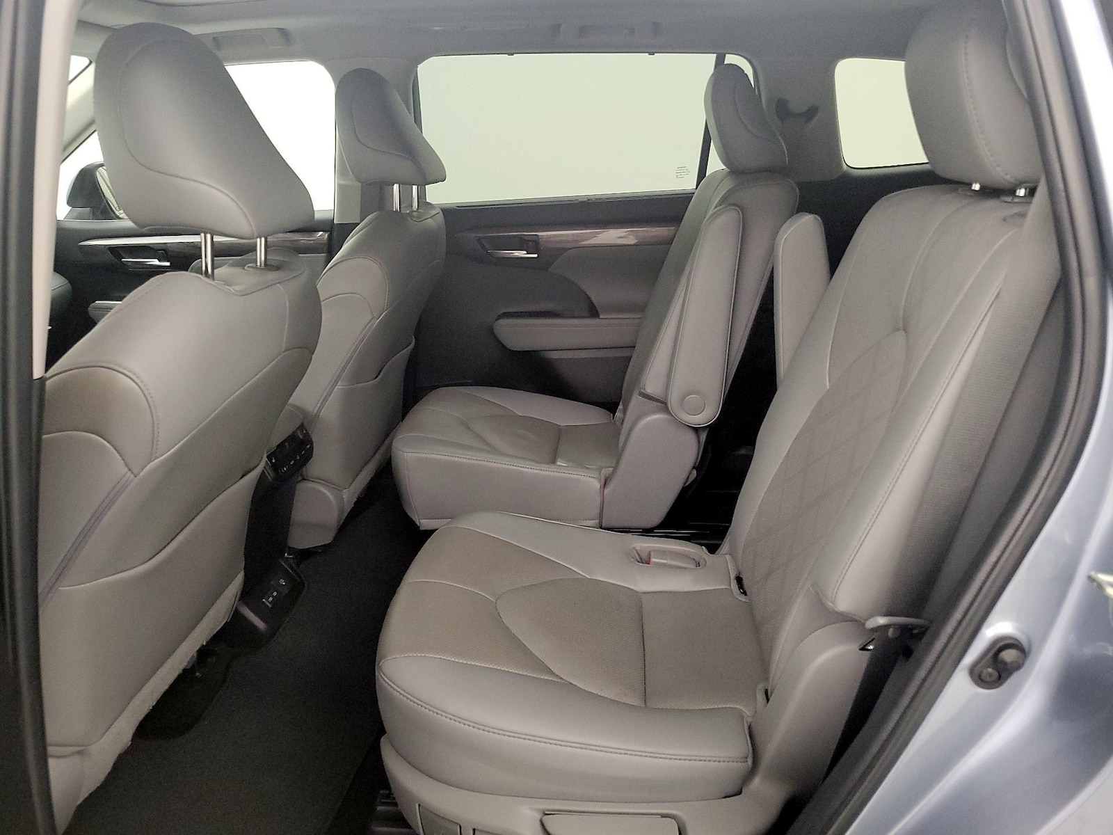 Rear Air Conditioning
