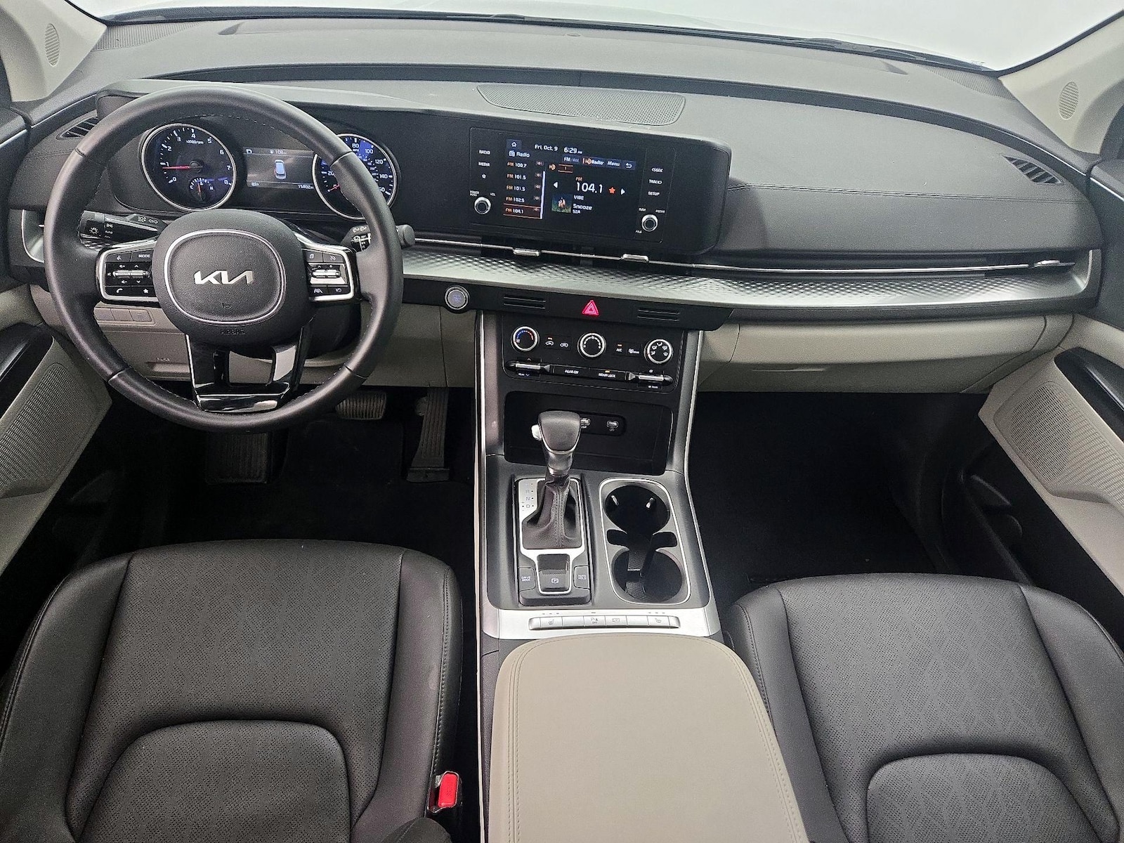 Apple CarPlay® & Android Auto™