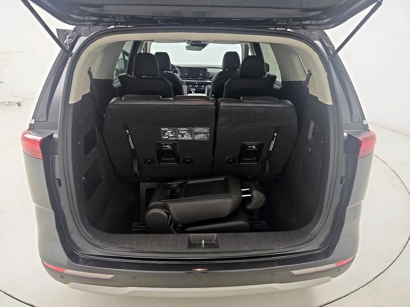 2024 Kia Carnival LX Seat Pkg - Photo 22