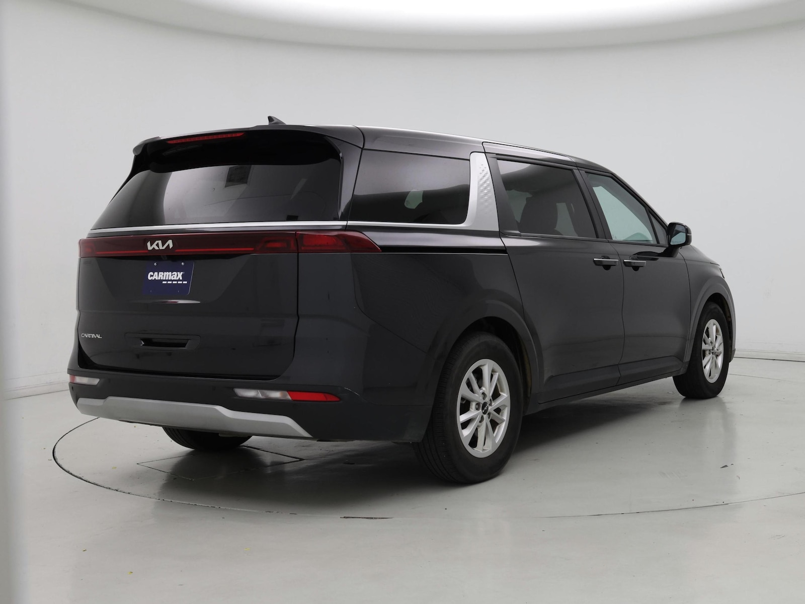 2024 Kia Carnival LX Seat Pkg - Photo 9