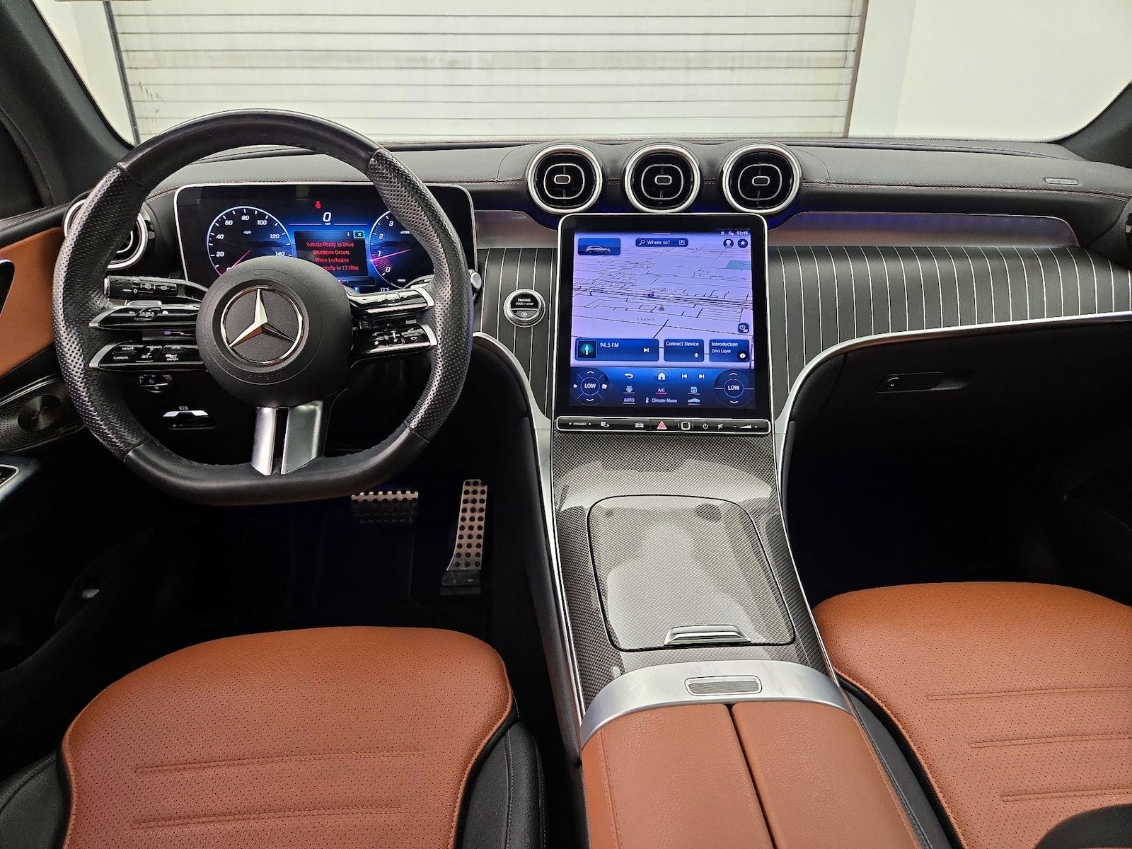 Apple CarPlay® & Android Auto™