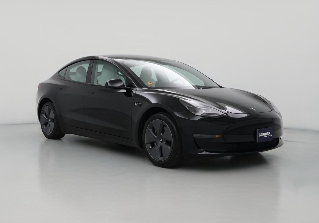 2022 Tesla Model 3 Long Range All-Wheel Drive in Black — CarMax photo