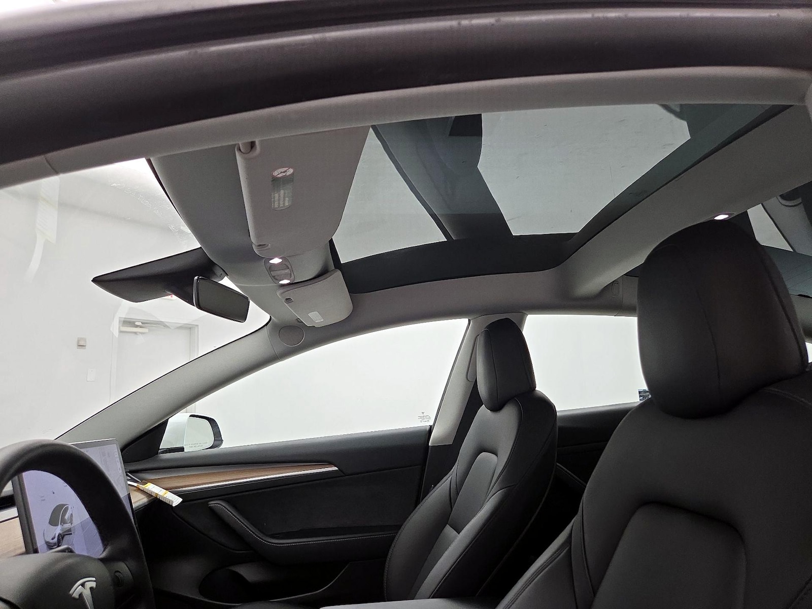 Skylight(s) & Overhead Airbags