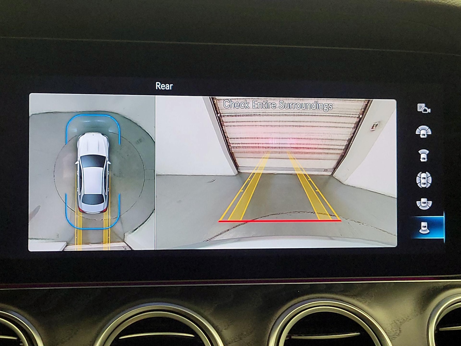 2022 Mercedes-Benz E-Class E350 - Photo 16