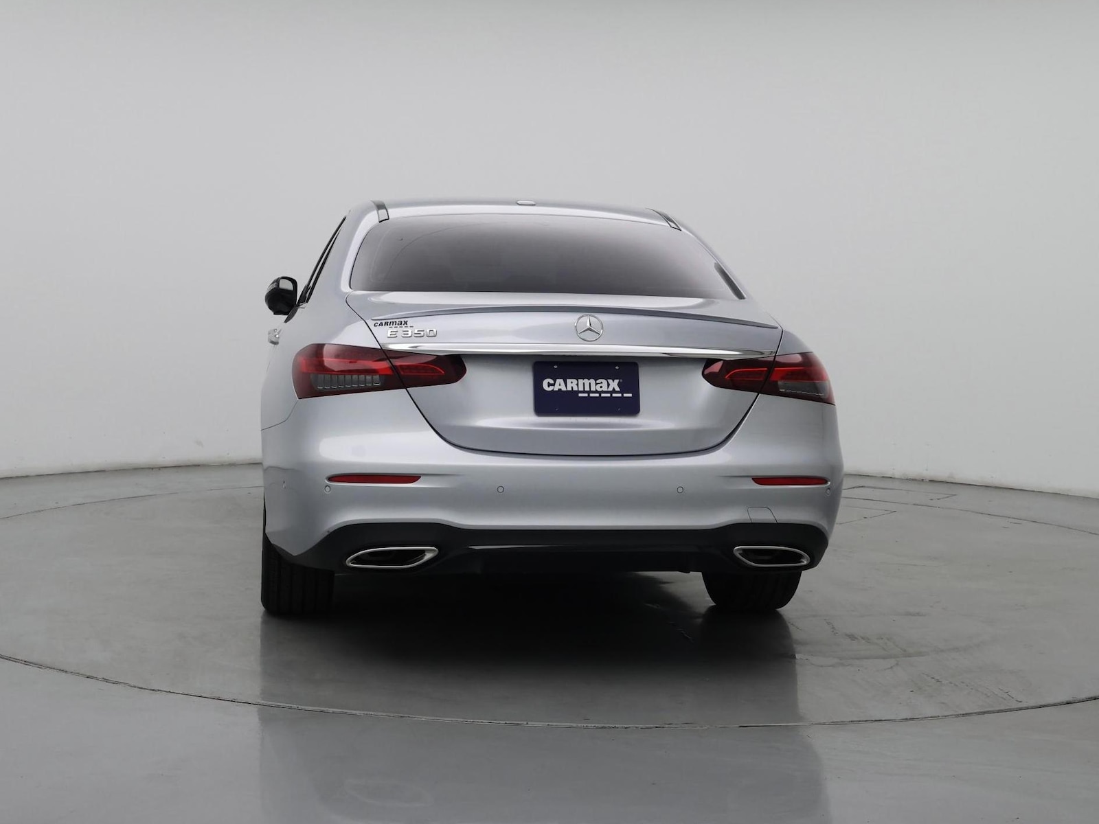 2022 Mercedes-Benz E-Class E350 - Photo 7