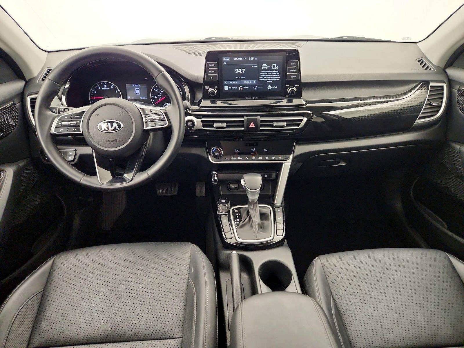 Apple CarPlay® & Android Auto™