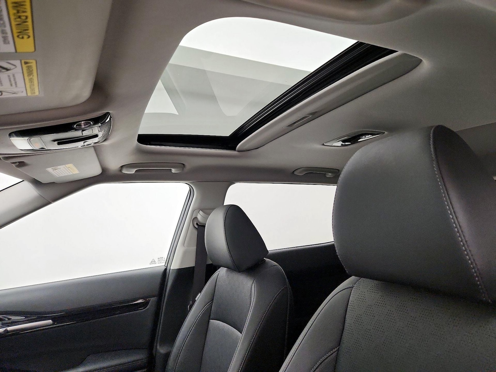 Sunroof(s) & Overhead Airbags