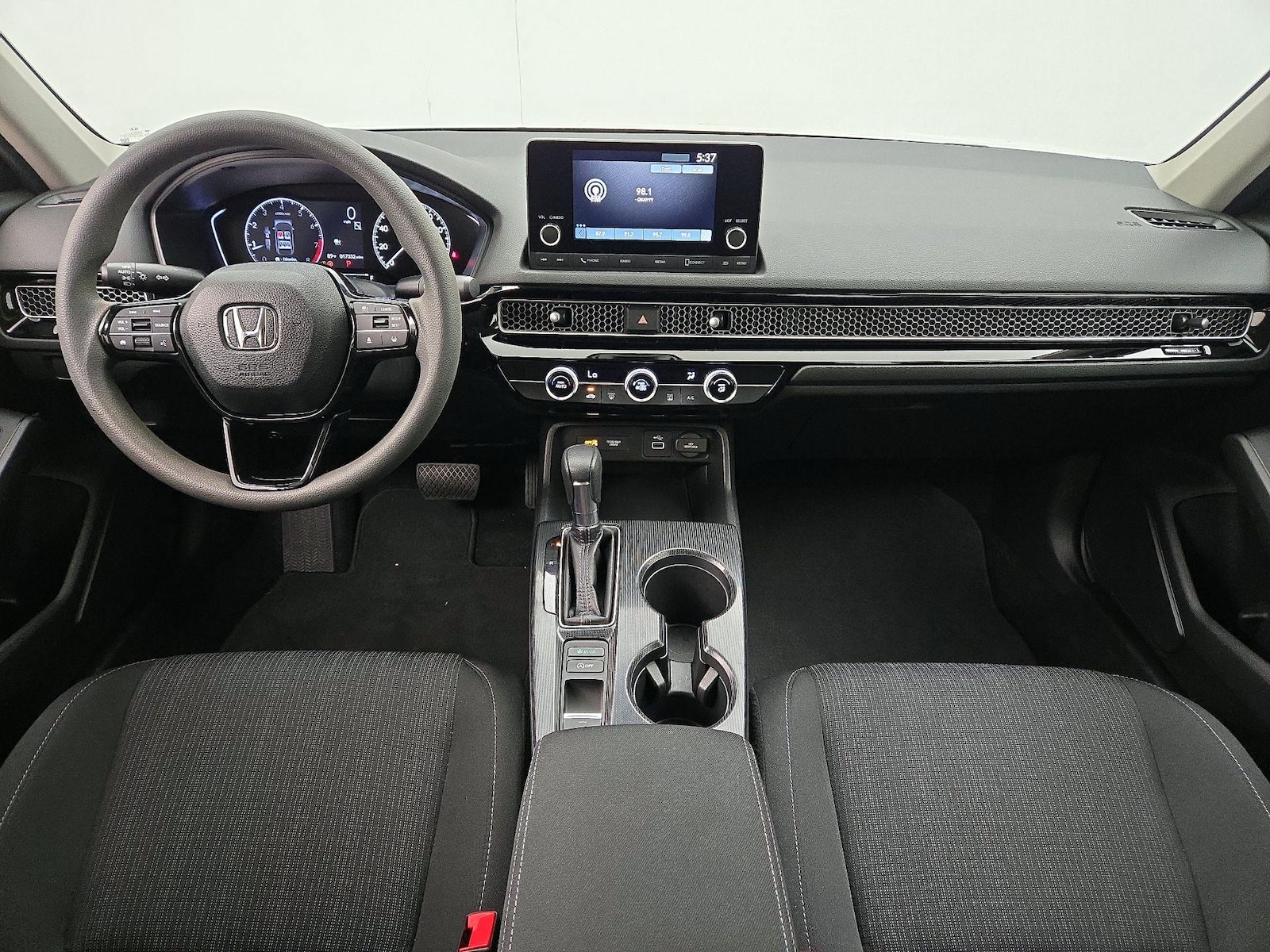 Apple CarPlay® & Android Auto™