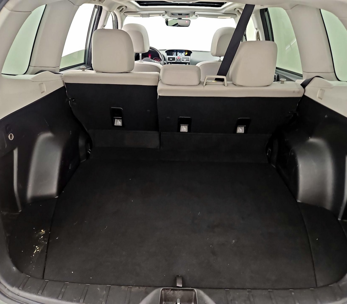 Trunk/Cargo (Seats Up)