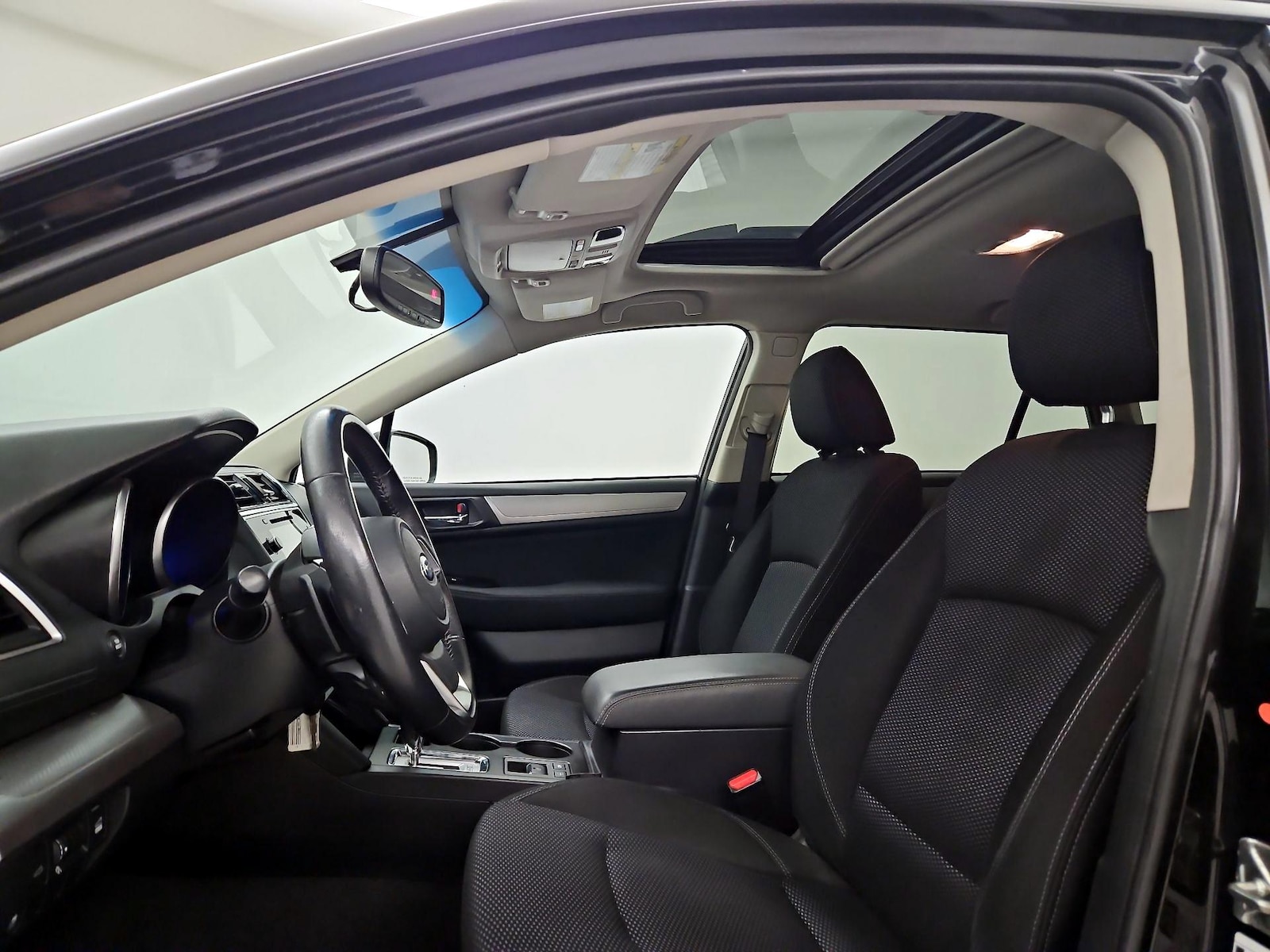Sunroof(s) & Overhead Airbags