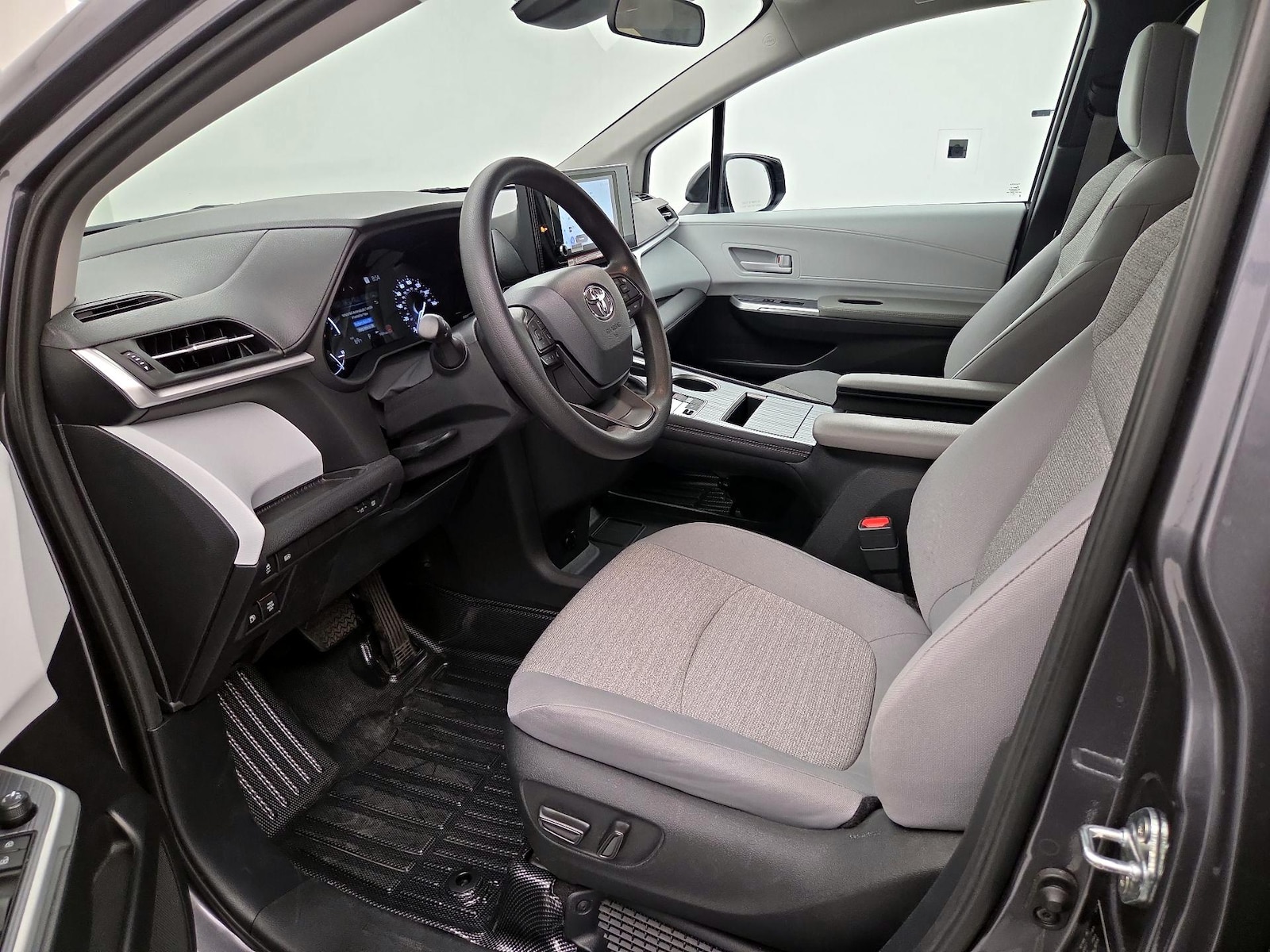 Power Seat(s) & Side Airbags