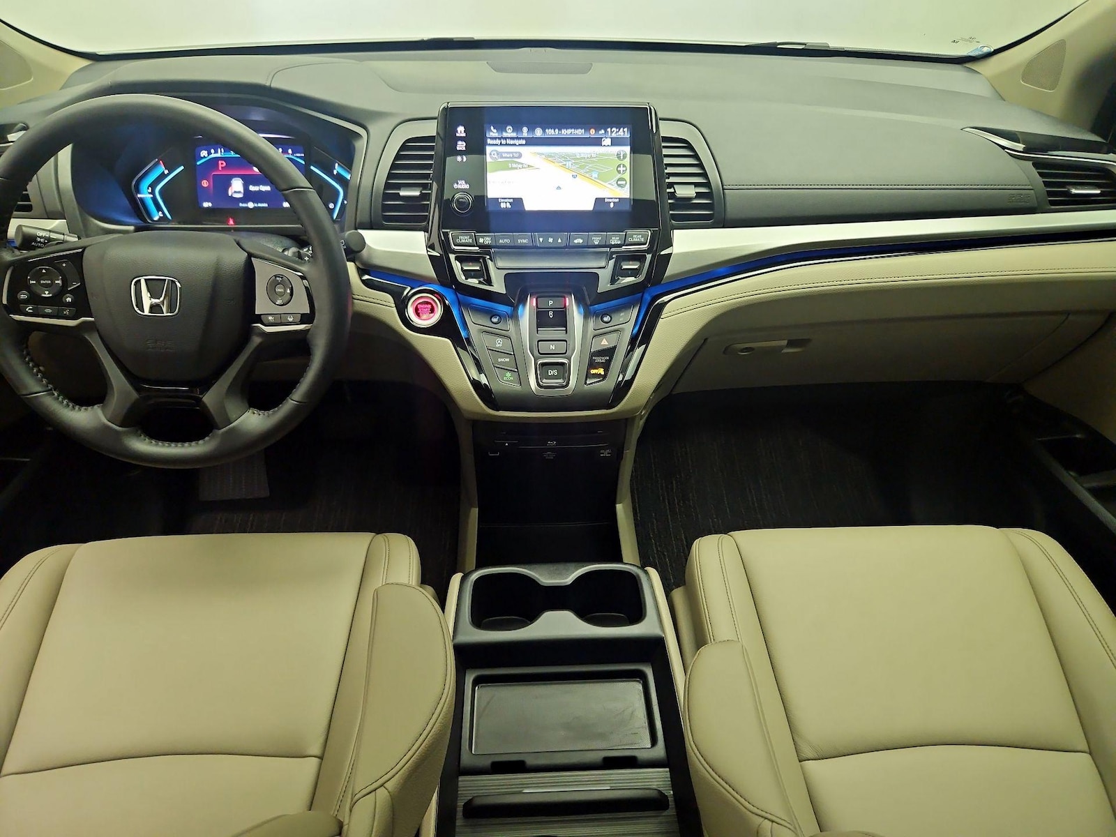 Apple CarPlay® & Android Auto™