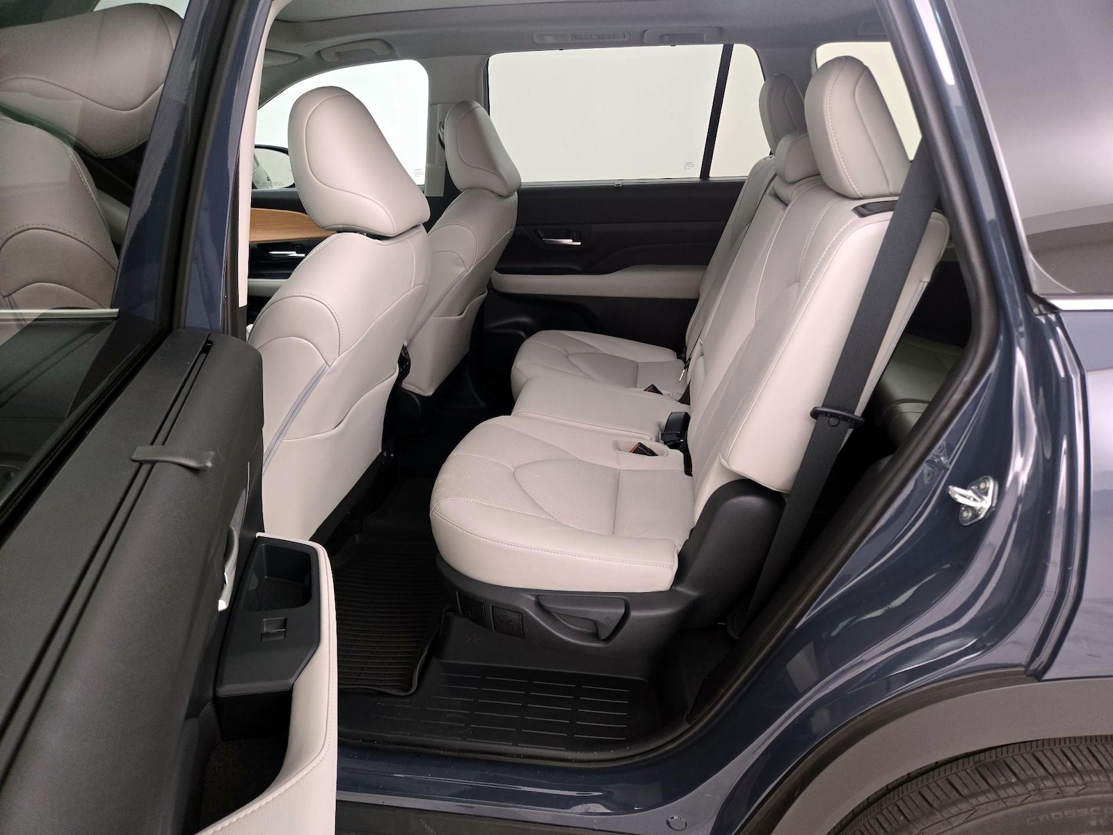 Rear Air Conditioning