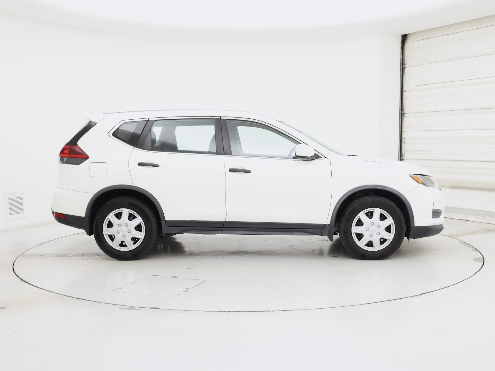 2020 Nissan Rogue S - Photo 8