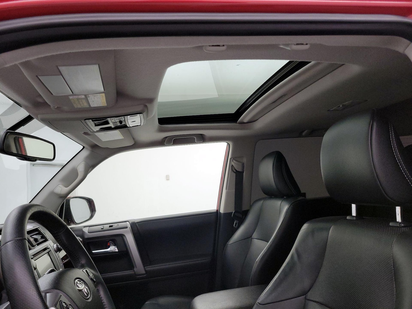 Sunroof(s) & Overhead Airbags