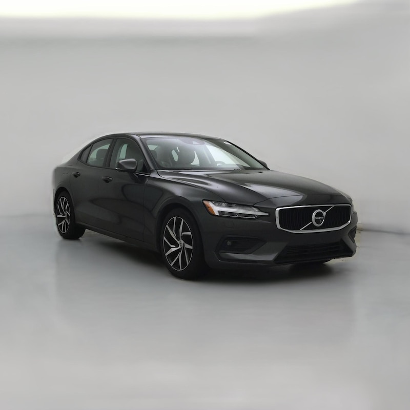 2020 Volvo S60 T6 Momentum