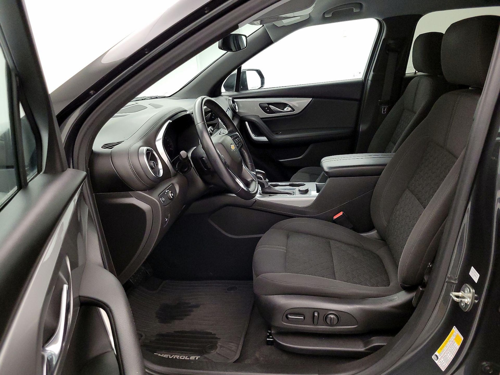 Power Seat(s) & Side Airbags