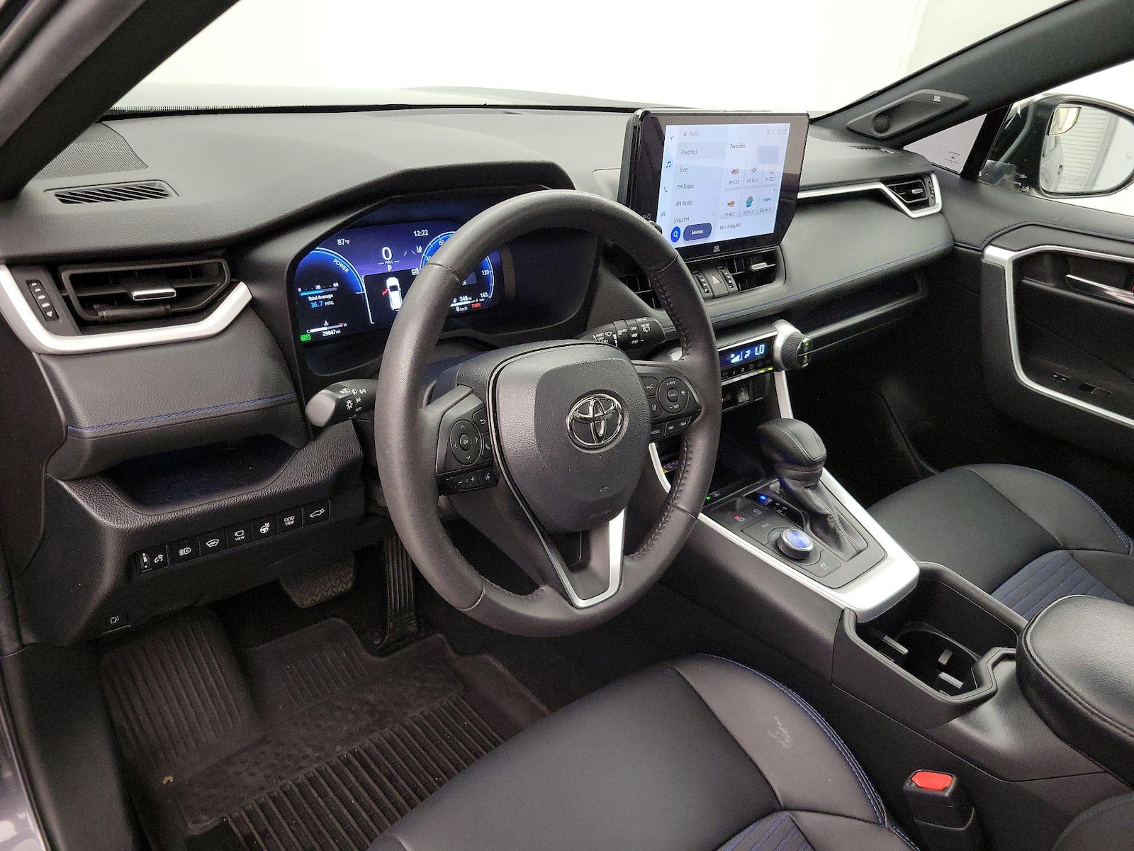 Apple CarPlay® & Android Auto™