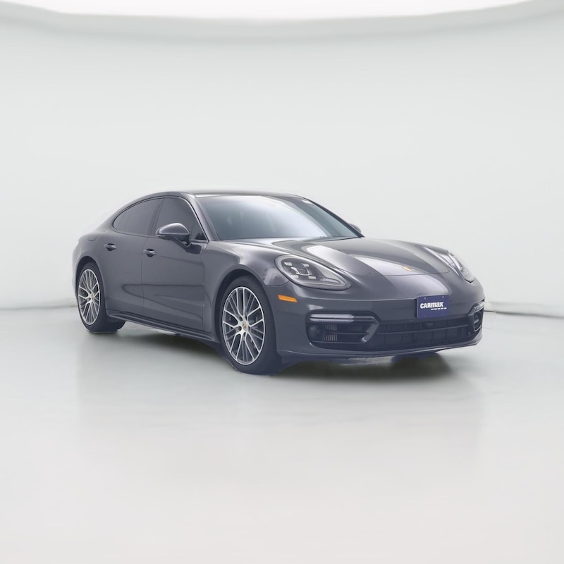 2023 Porsche Panamera Platinum