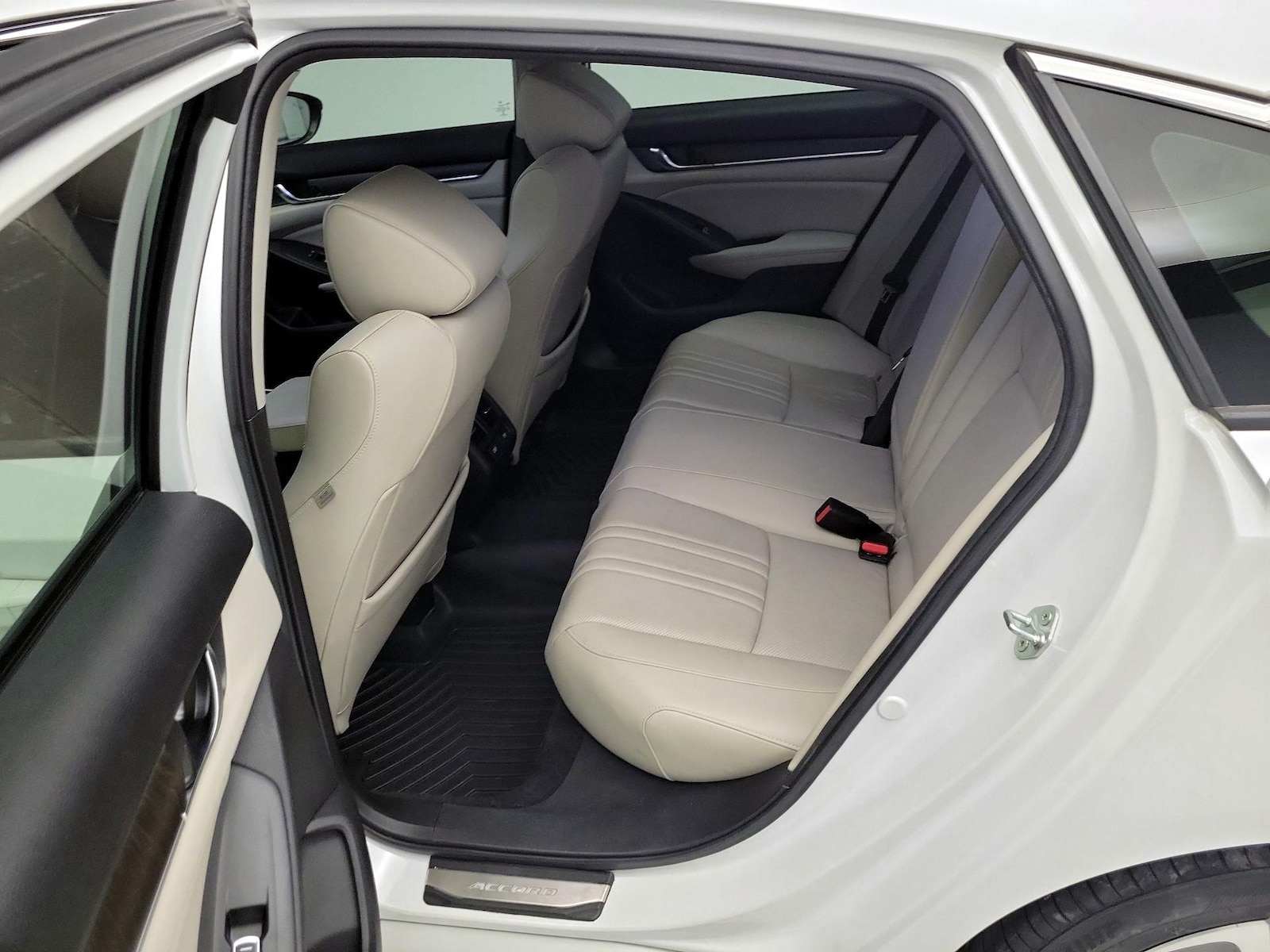 2022 Honda Accord Hybrid EX-L - Photo 21